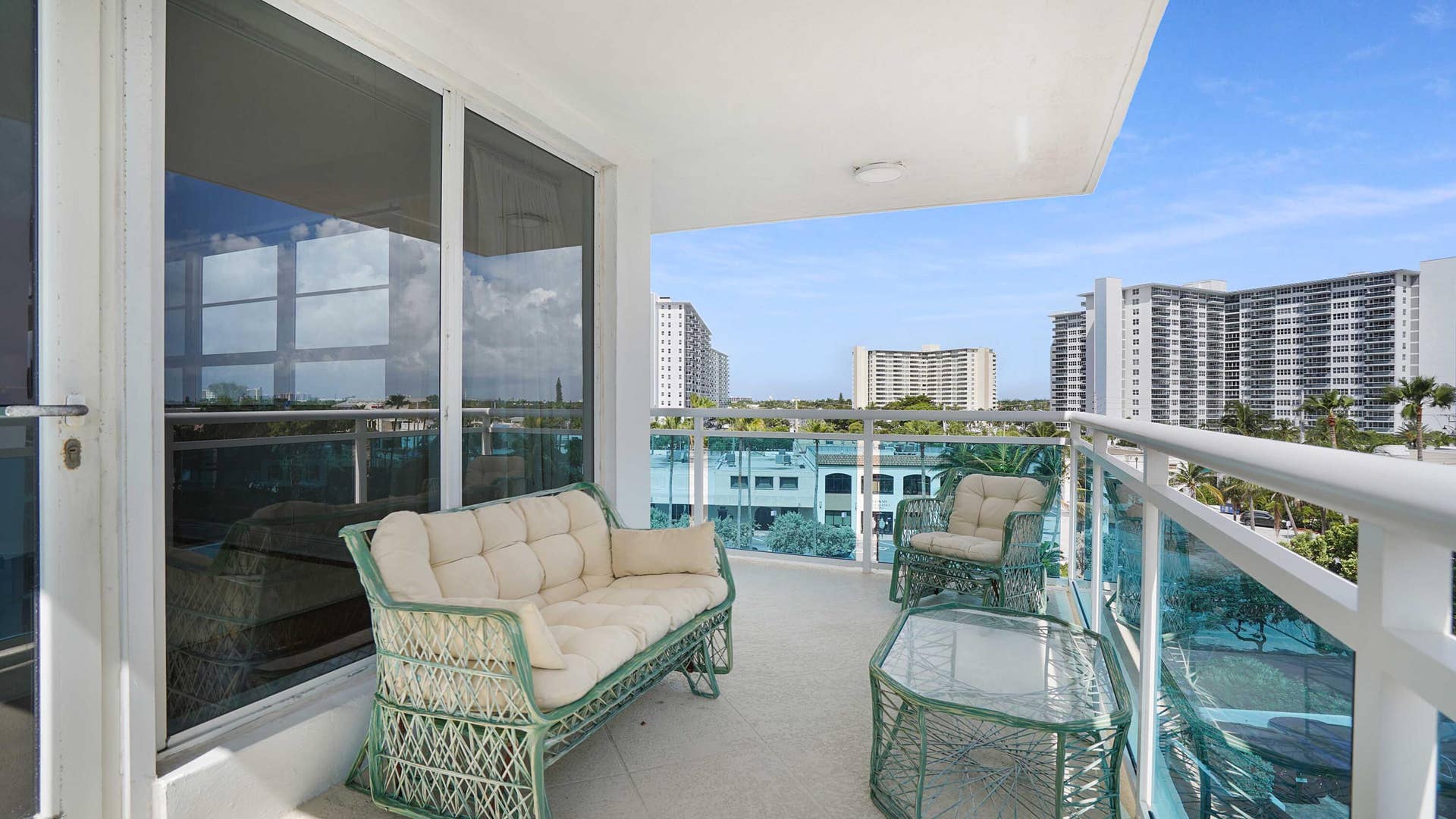 3430 Galt Ocean Drive, #501, Fort Lauderdale, FL 33308 DSC09059
