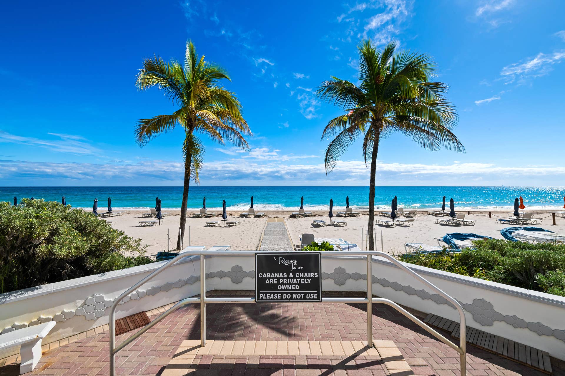 3850 GALT OCEAN Drive, #1905, Fort Lauderdale, FL 33308 Beach Entrance