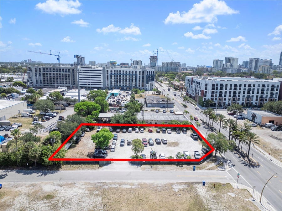 Property photo for 606 NW 8th Avenue, Fort Lauderdale, FL