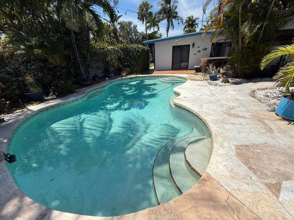 11 SUNSET Lane, Lauderdale By The Sea, FL 33062 Pool4