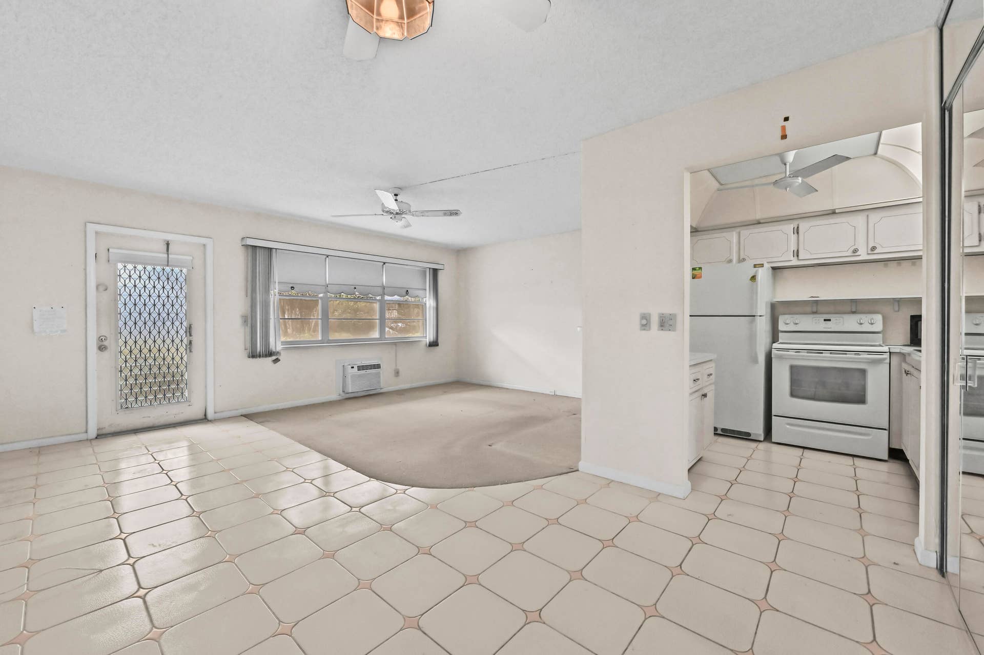 08 Dining Room 02