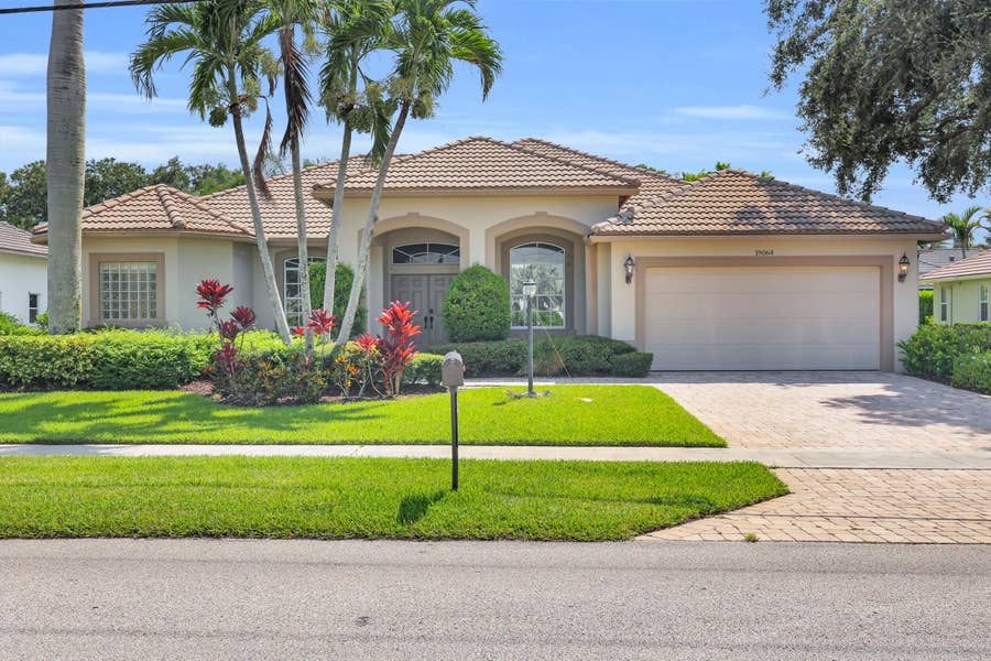 Property photo for 19064 SE Jupiter River Drive, Jupiter, FL
