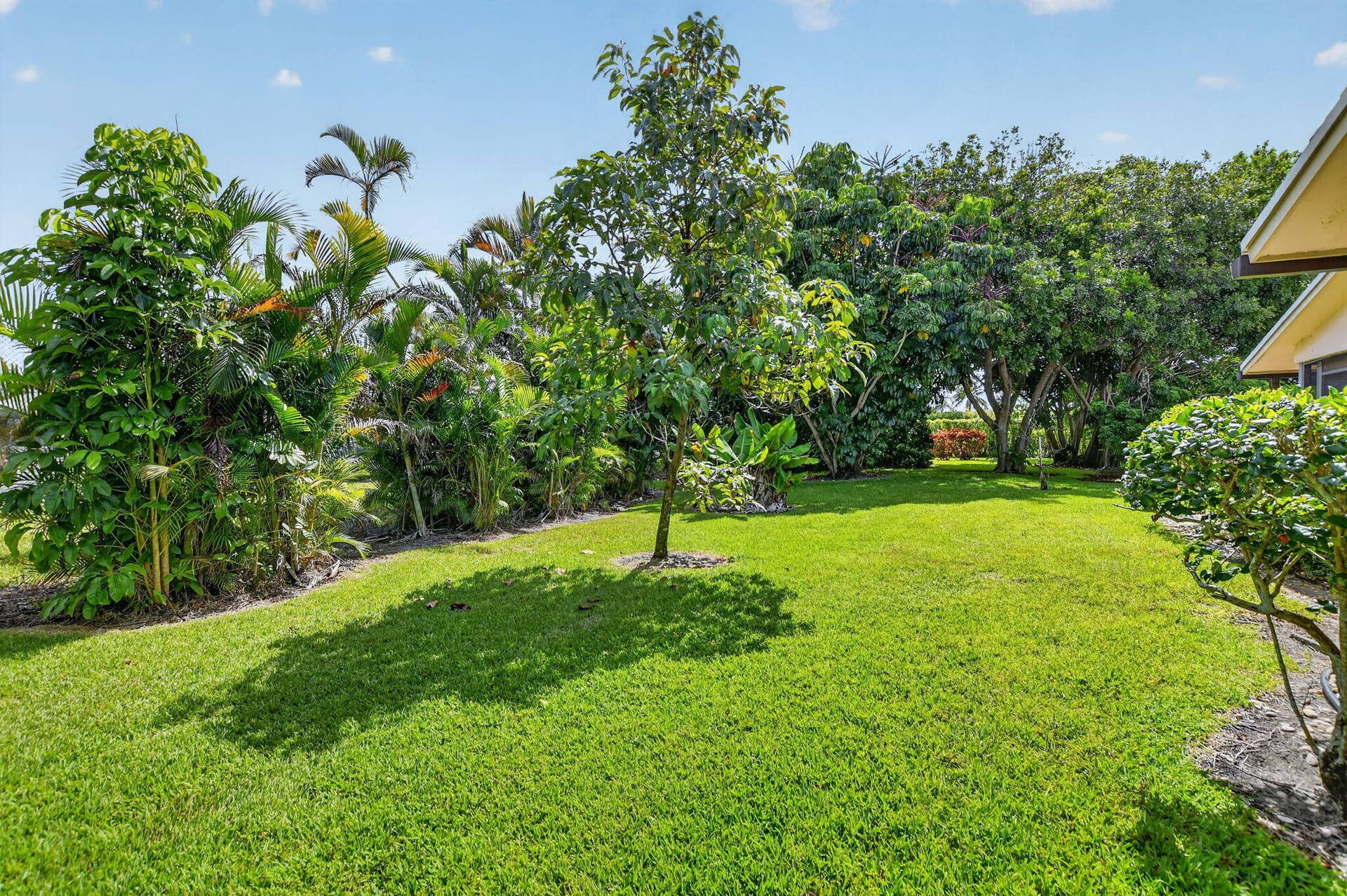999 NW 23RD Lane, Delray Beach, FL 33445 46-web-or-mls-DSC_3740