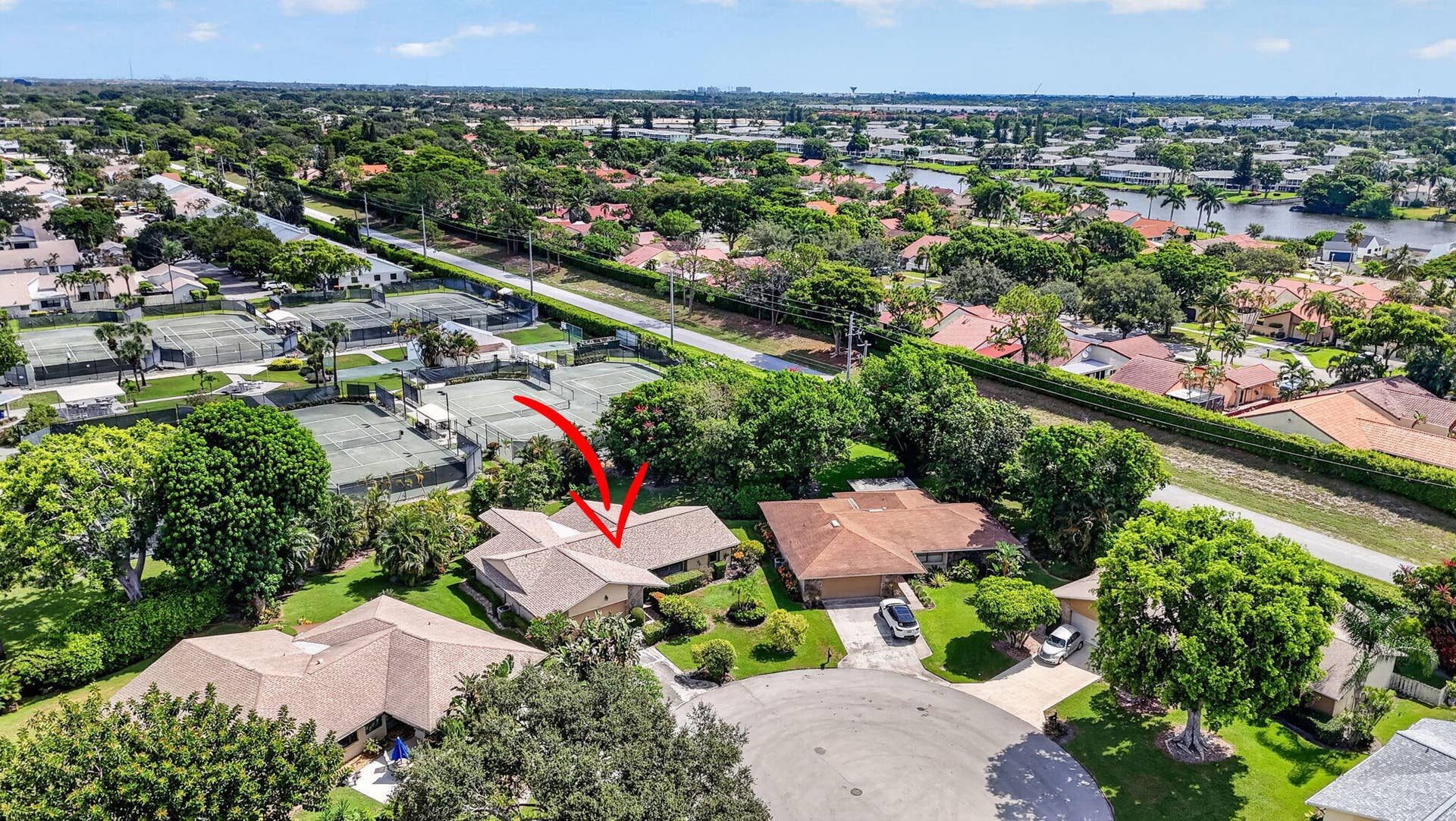 999 NW 23RD Lane, Delray Beach, FL 33445 55-web-or-mls-DJI_20260730231406_0937_D_
