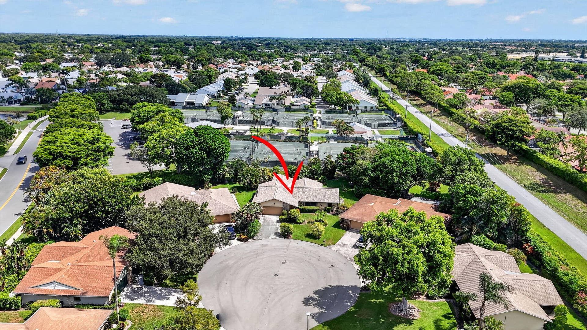 999 NW 23RD Lane, Delray Beach, FL 33445 53-web-or-mls-DJI_20260730231340_0924_D_