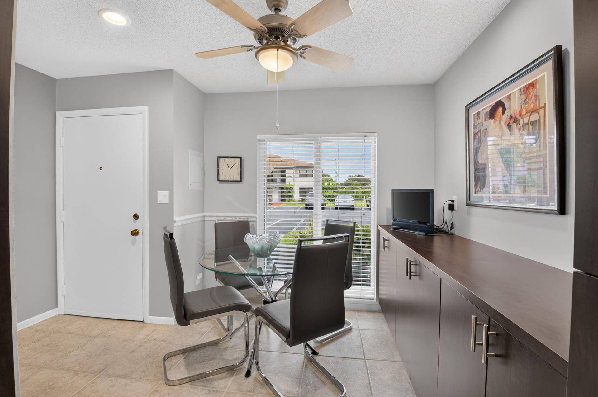 5810 ARECA PALM, #B, Delray Beach, FL 33484 BREAKFAST AREA