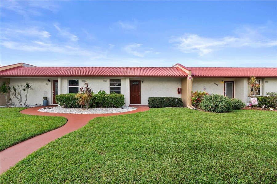 Property photo for 154 Lake Barbara Drive, West Palm Beach, FL