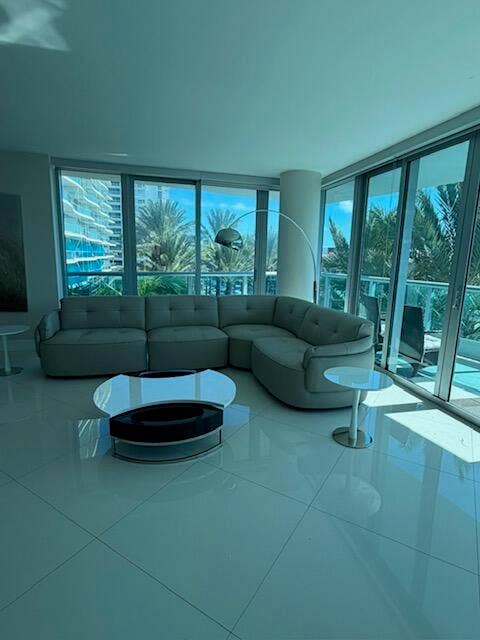 9401 Collins Avenue, #402, Surfside, FL 33154 d74b5dea-f6bf-4062-b97d-bac7bbdf55a5