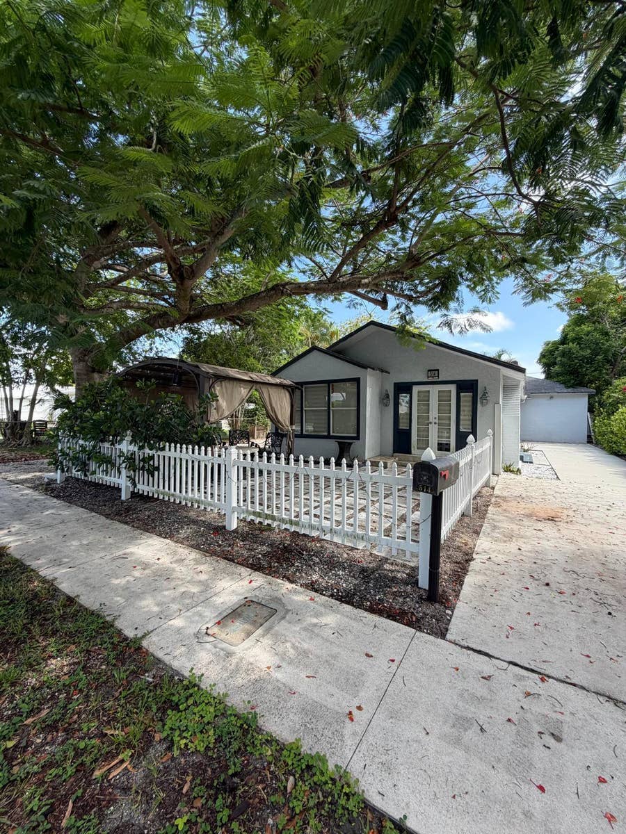 Property photo for 514 Churchill Road, West Palm Beach, FL