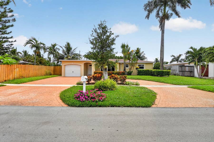 Property photo for 2250 NE 4TH Court, Boca Raton, FL