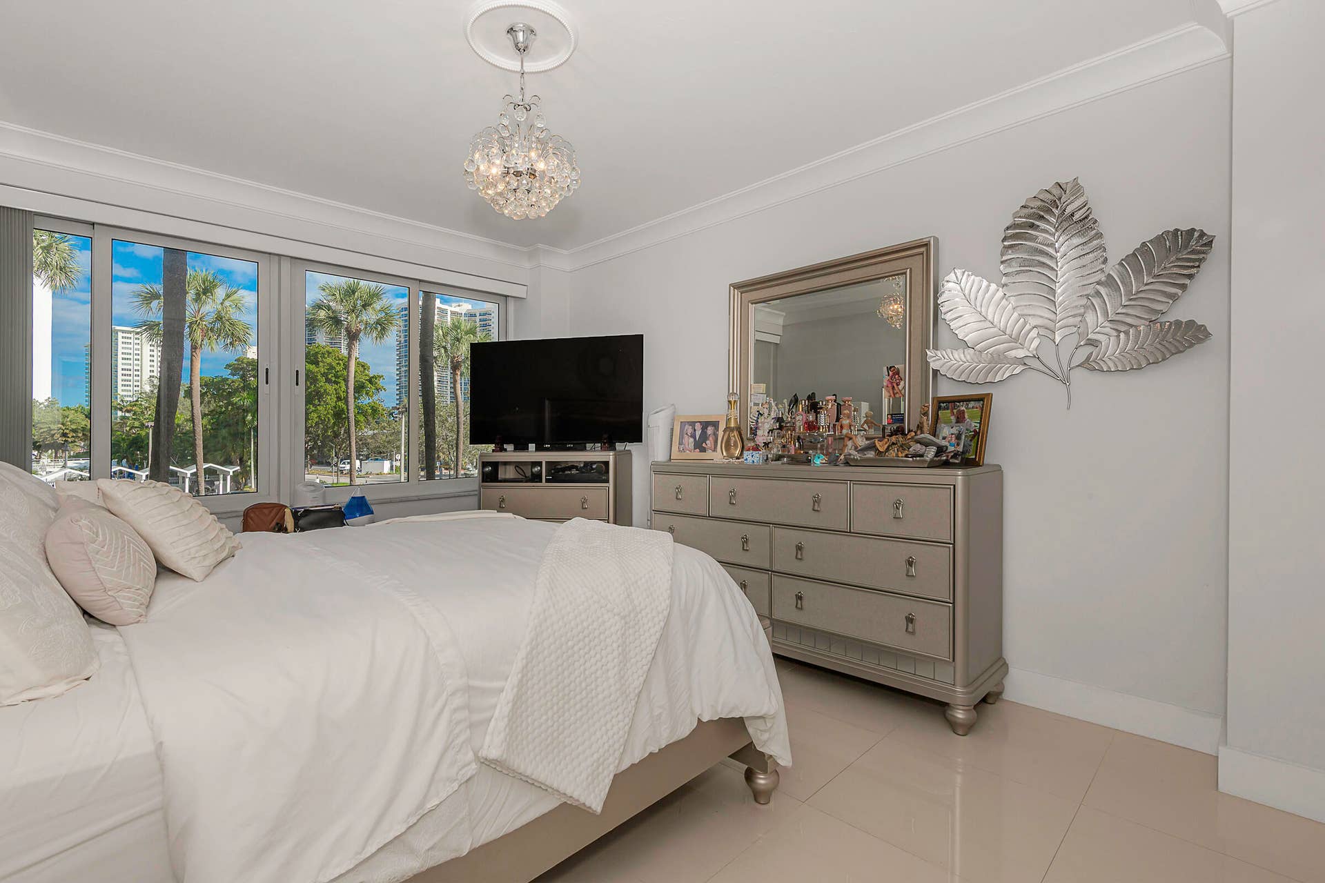 3233 NE 34TH Street, #215, Fort Lauderdale, FL 33308 0-21