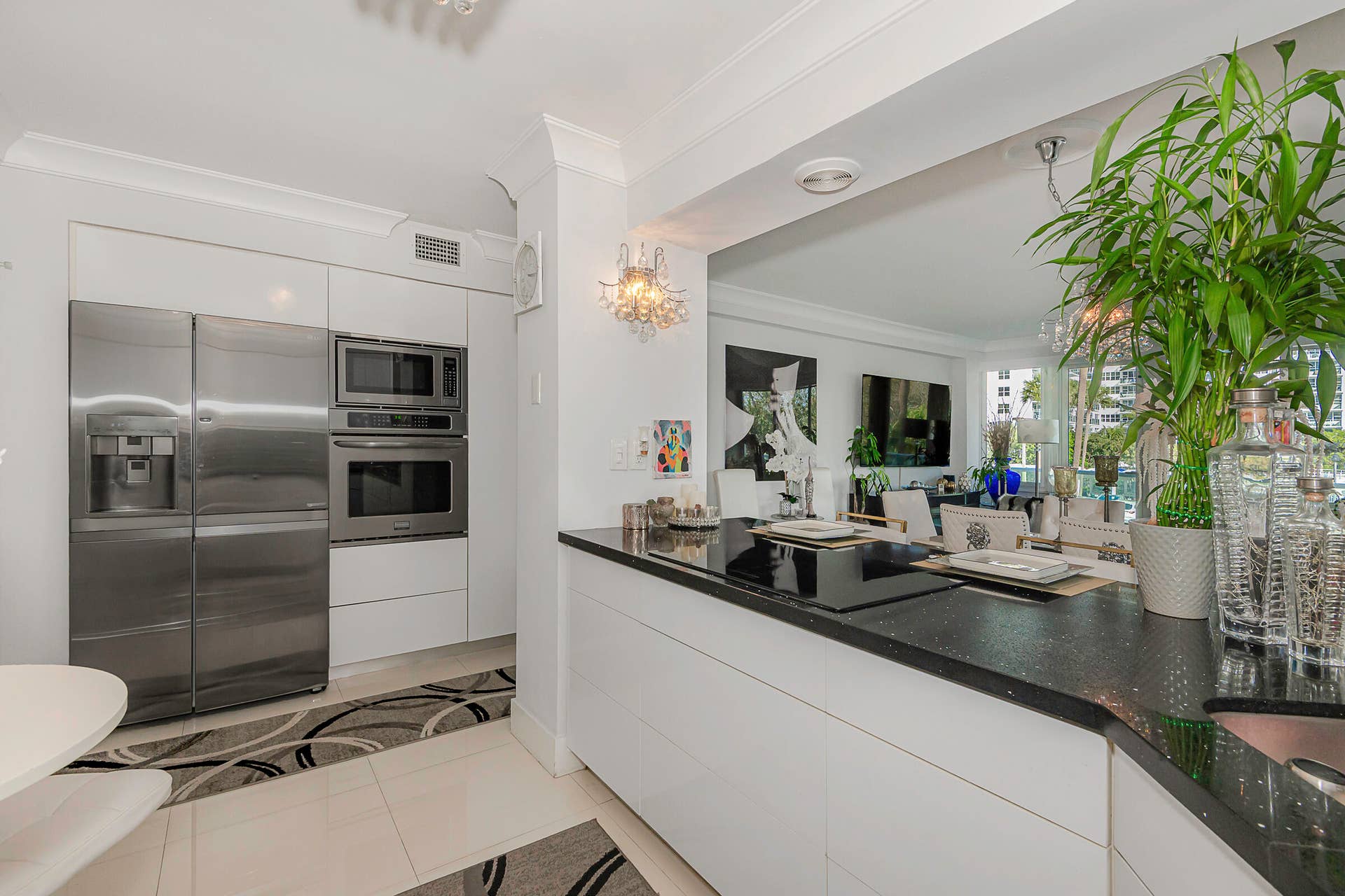 3233 NE 34TH Street, #215, Fort Lauderdale, FL 33308 0-11