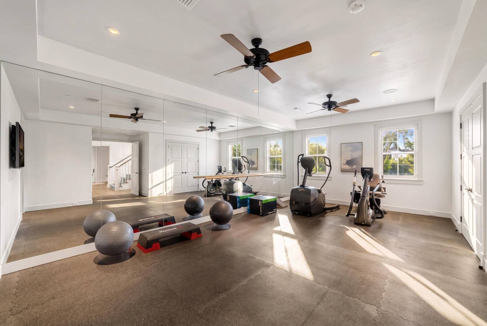 4101 S Ocean Boulevard, Highland Beach, FL 33487 Guest Bedroom / Fitness