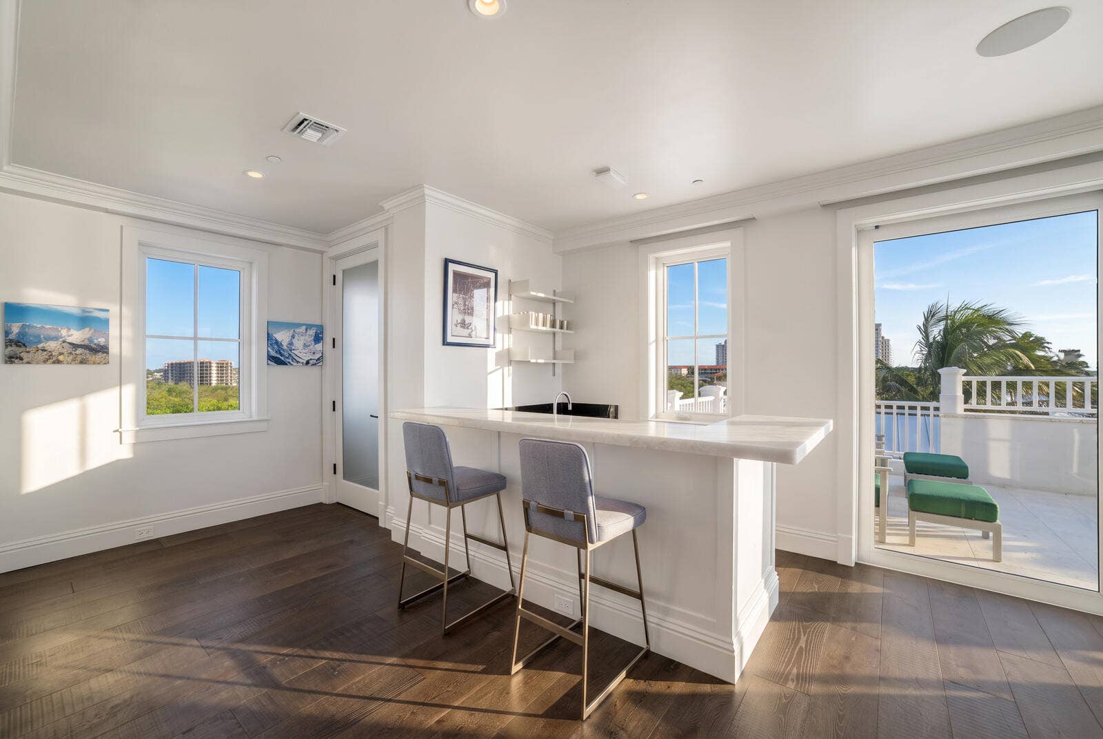 4101 S Ocean Boulevard, Highland Beach, FL 33487 Kitchenette