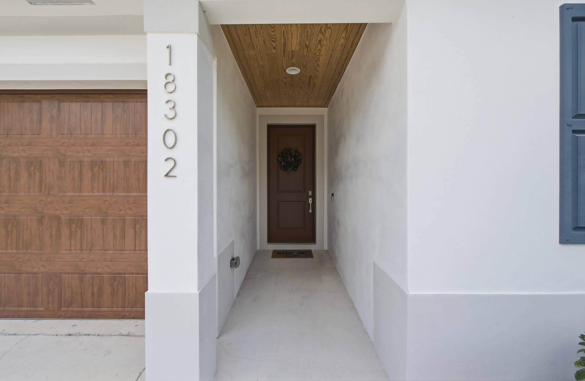 18302 Limestone Creek Road, Jupiter, FL 33458 Front entrance boasts custom tongue and groove wood ceiling.
