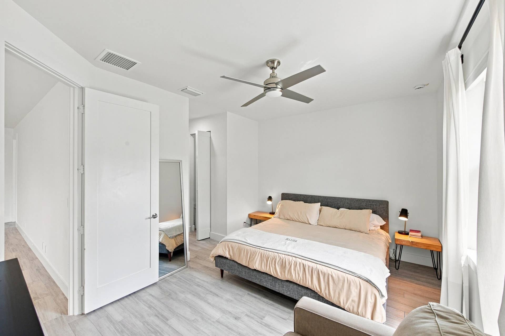18302 Limestone Creek Road, Jupiter, FL 33458 Main bedroom