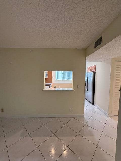 15364 LAKES OF DELRAY Boulevard, #49, Delray Beach, FL 33484 Passthrough to Kitchen
