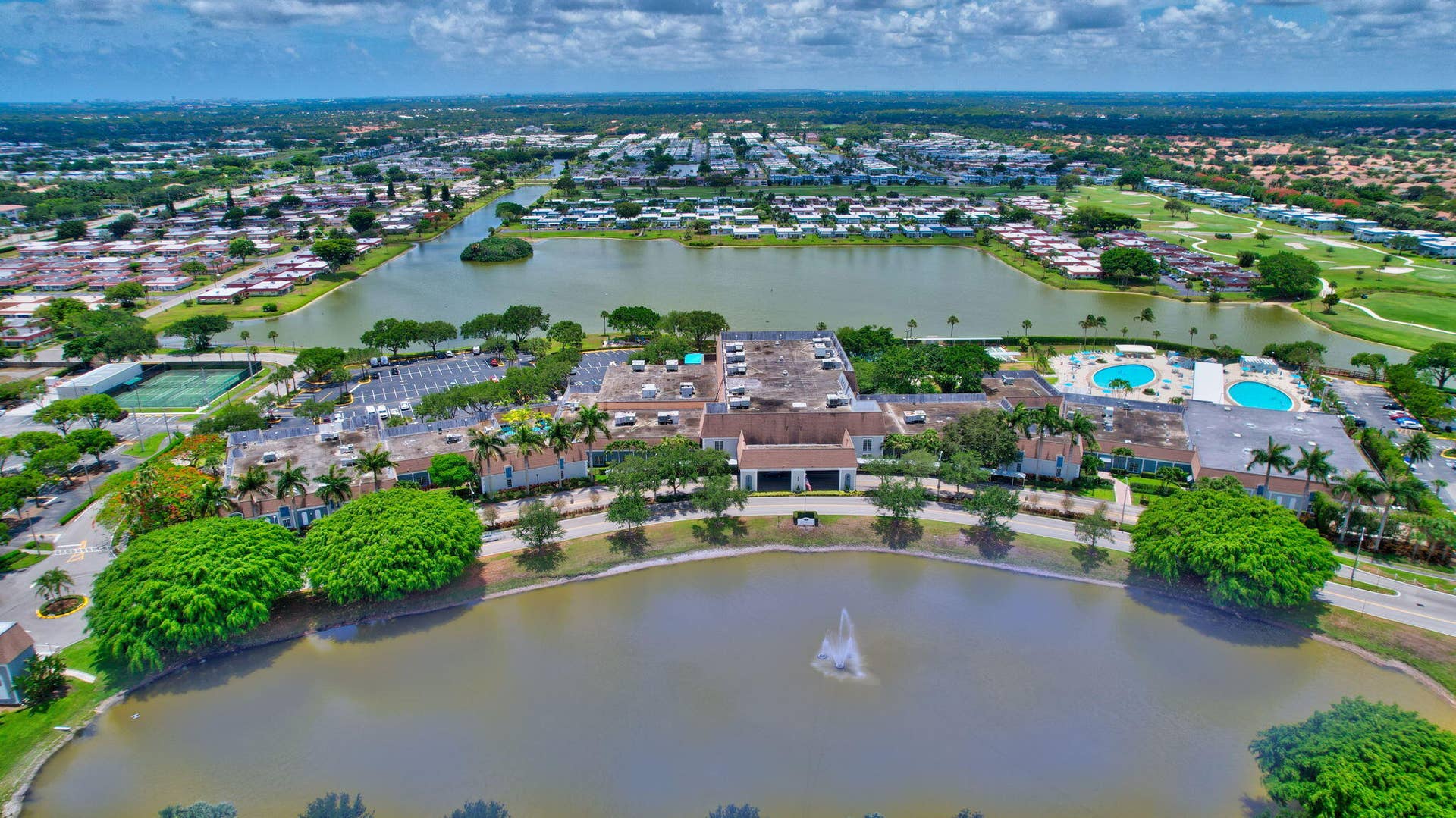 72-web-or-mls-Kings Point (16)