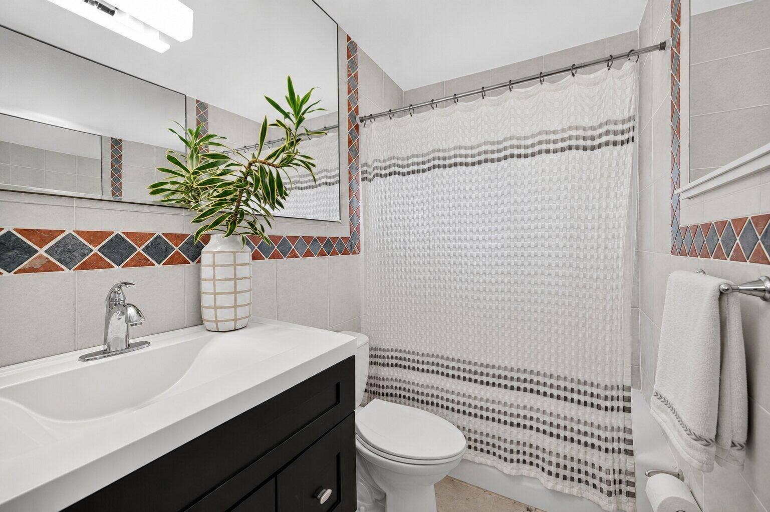4031 NE 15TH Avenue, Oakland Park, FL 33334 23