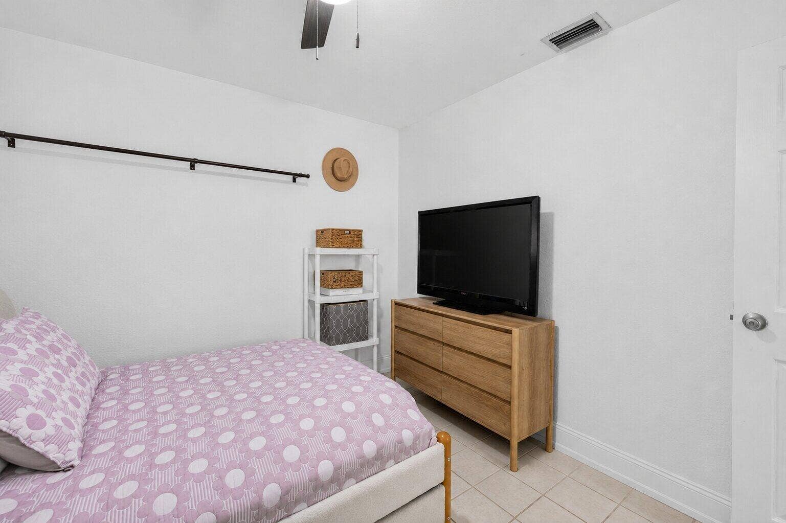 4031 NE 15TH Avenue, Oakland Park, FL 33334 25