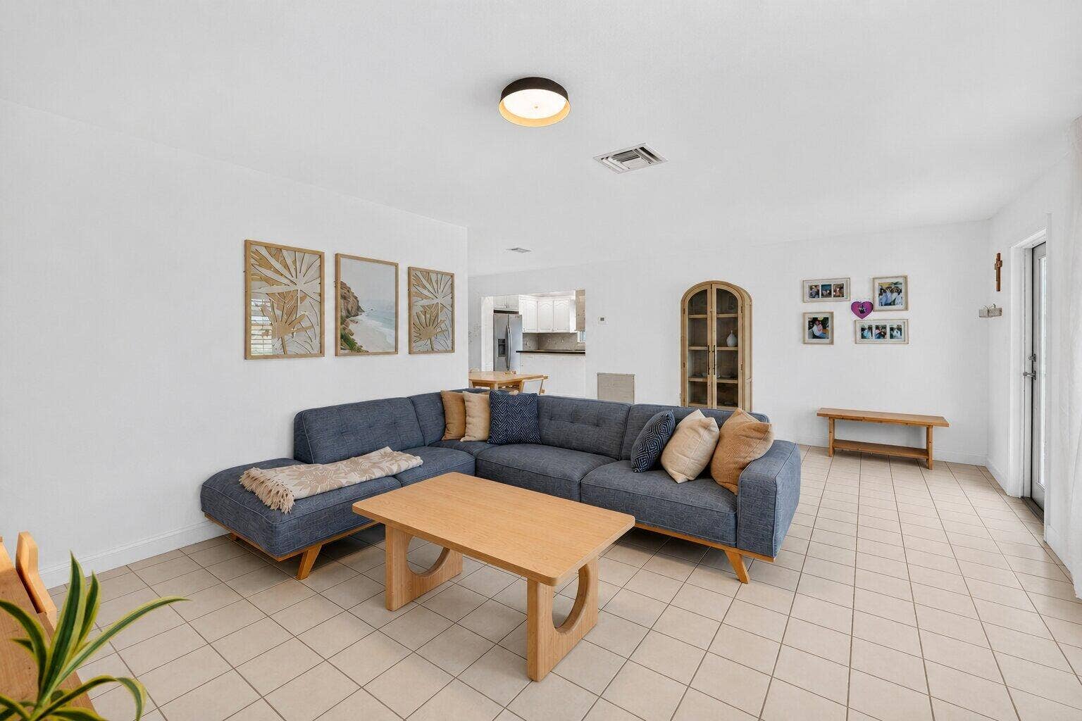 4031 NE 15TH Avenue, Oakland Park, FL 33334 6