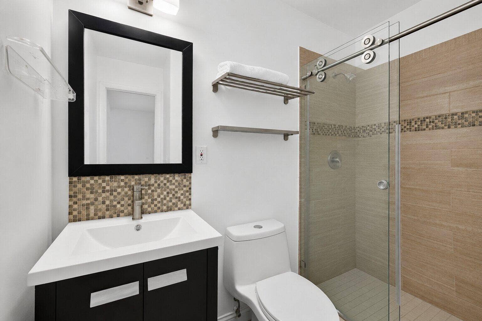 4031 NE 15TH Avenue, Oakland Park, FL 33334 28 (2)