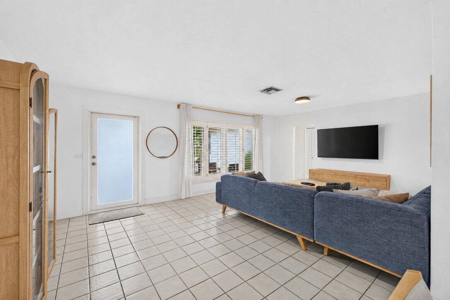 4031 NE 15TH Avenue, Oakland Park, FL 33334 2