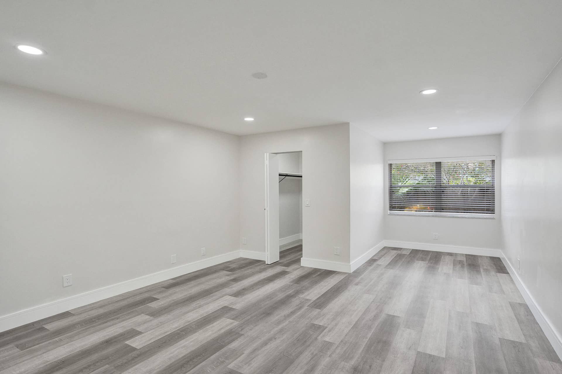 904 NW 51ST Street, Deerfield Beach, FL 33064 DSC00972