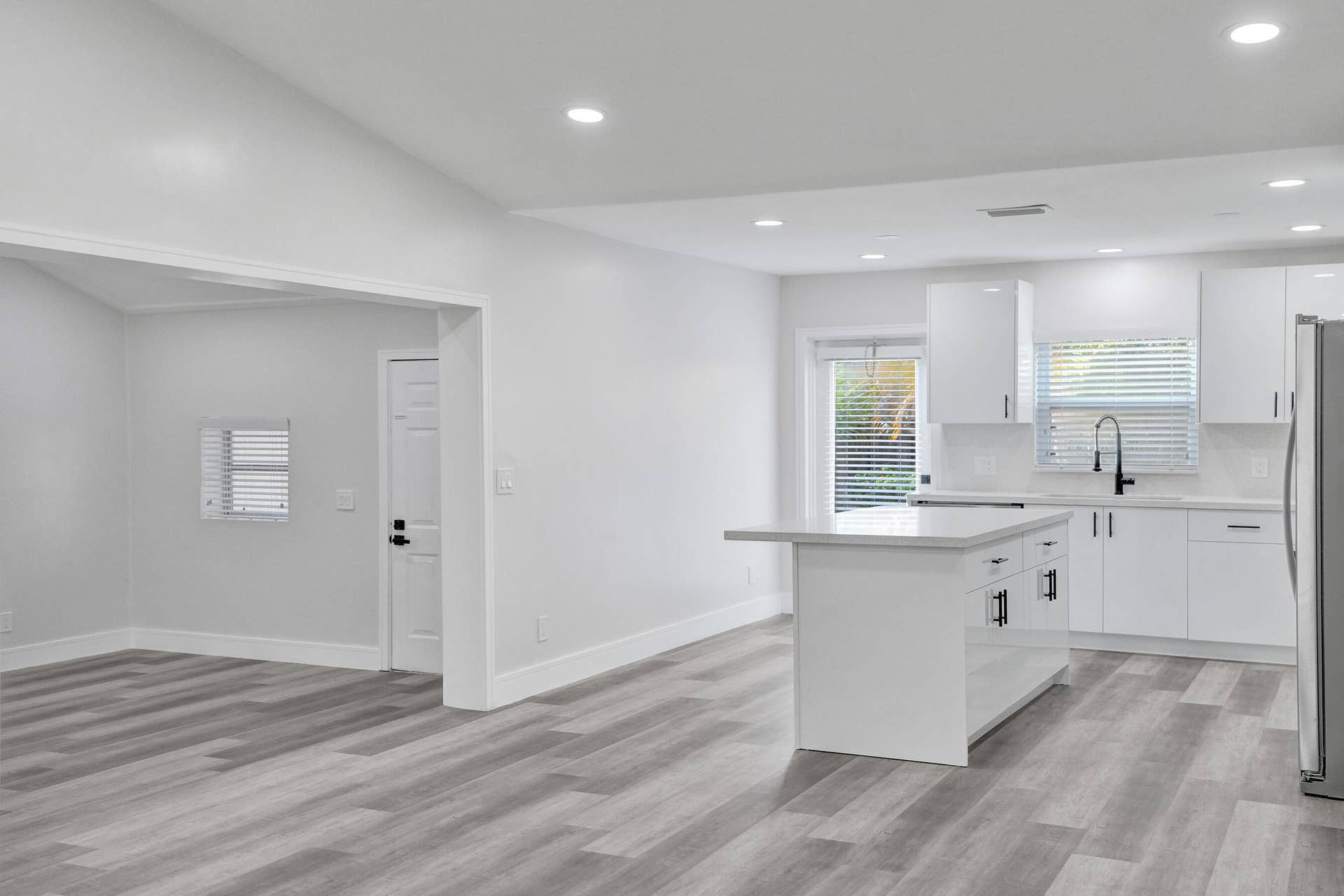 904 NW 51ST Street, Deerfield Beach, FL 33064 DSC00915