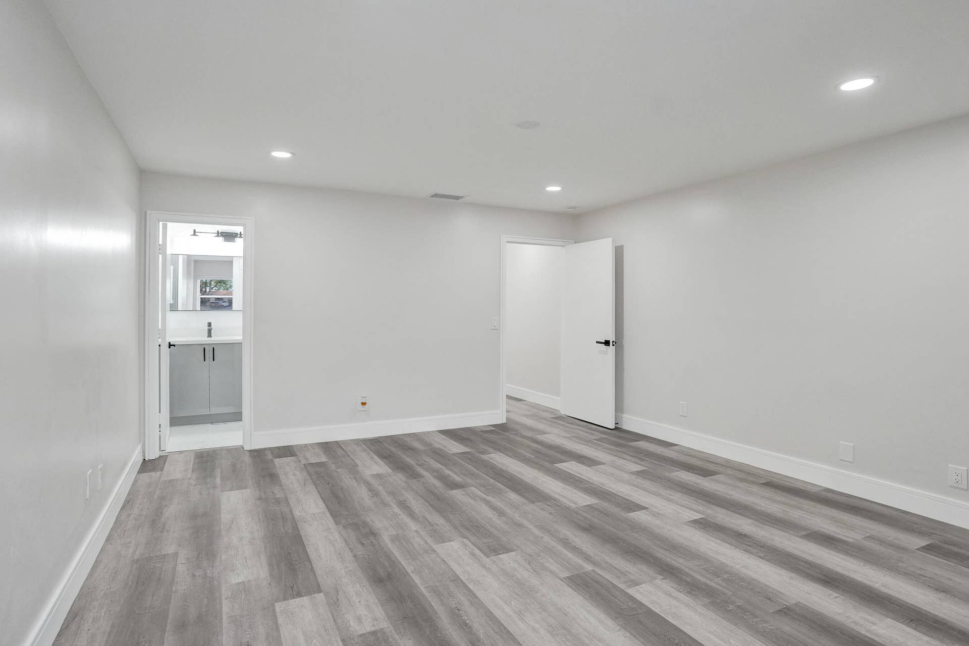 904 NW 51ST Street, Deerfield Beach, FL 33064 DSC00981
