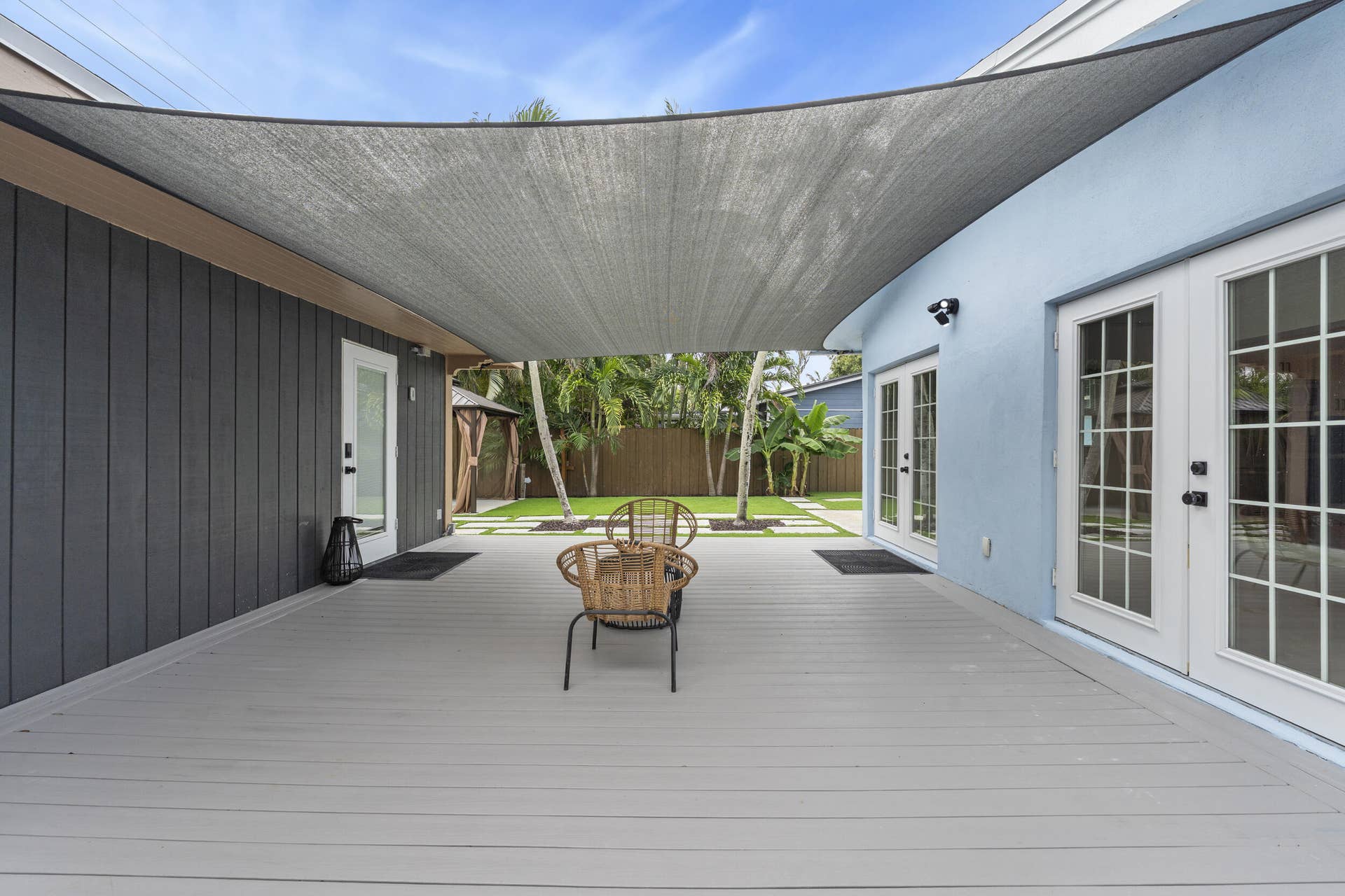 5296 NE 2nd Terrace, Oakland Park, FL 33334 Composite Deck and Shade