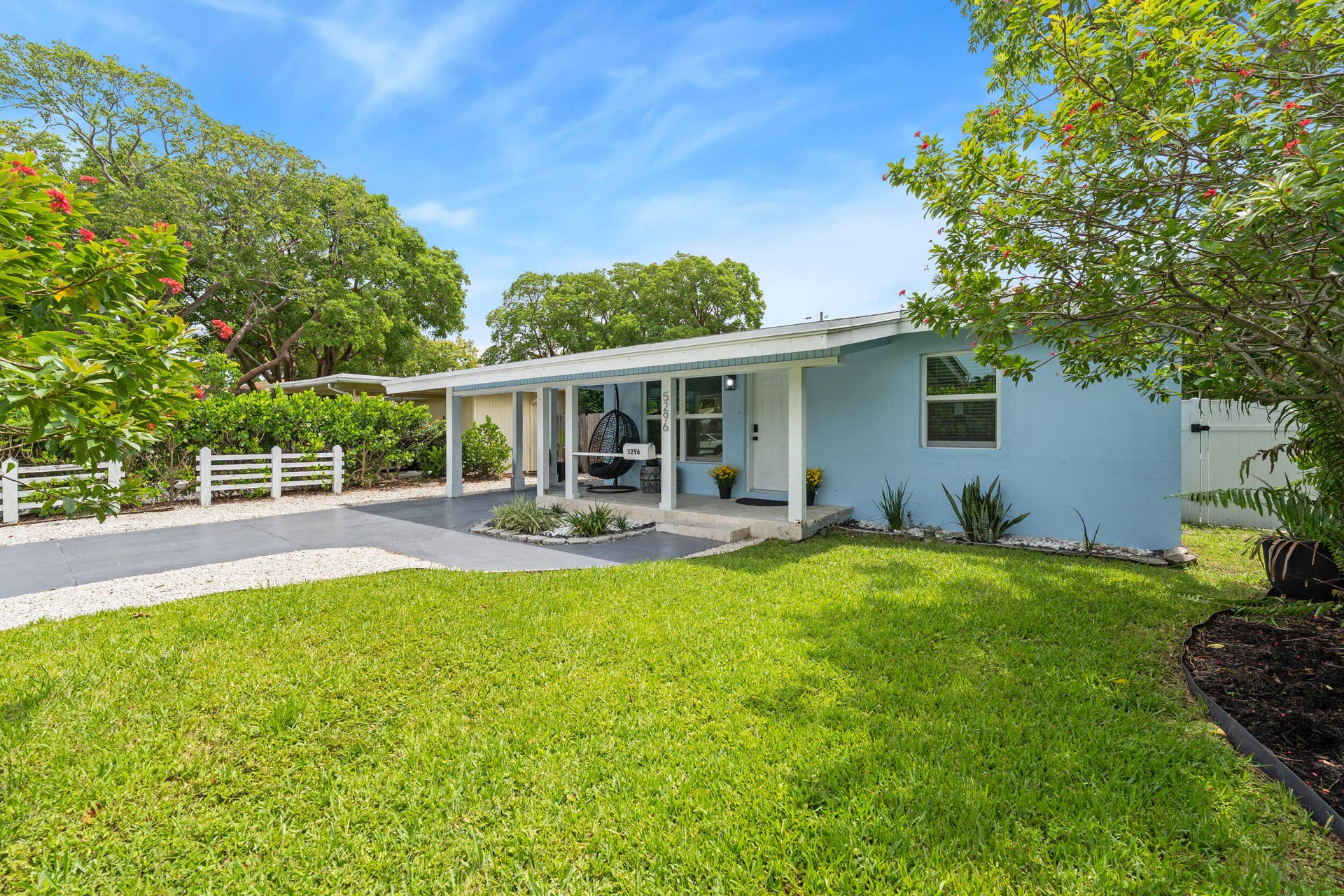 5296 NE 2nd Terrace, Oakland Park, FL 33334 Front Lawn