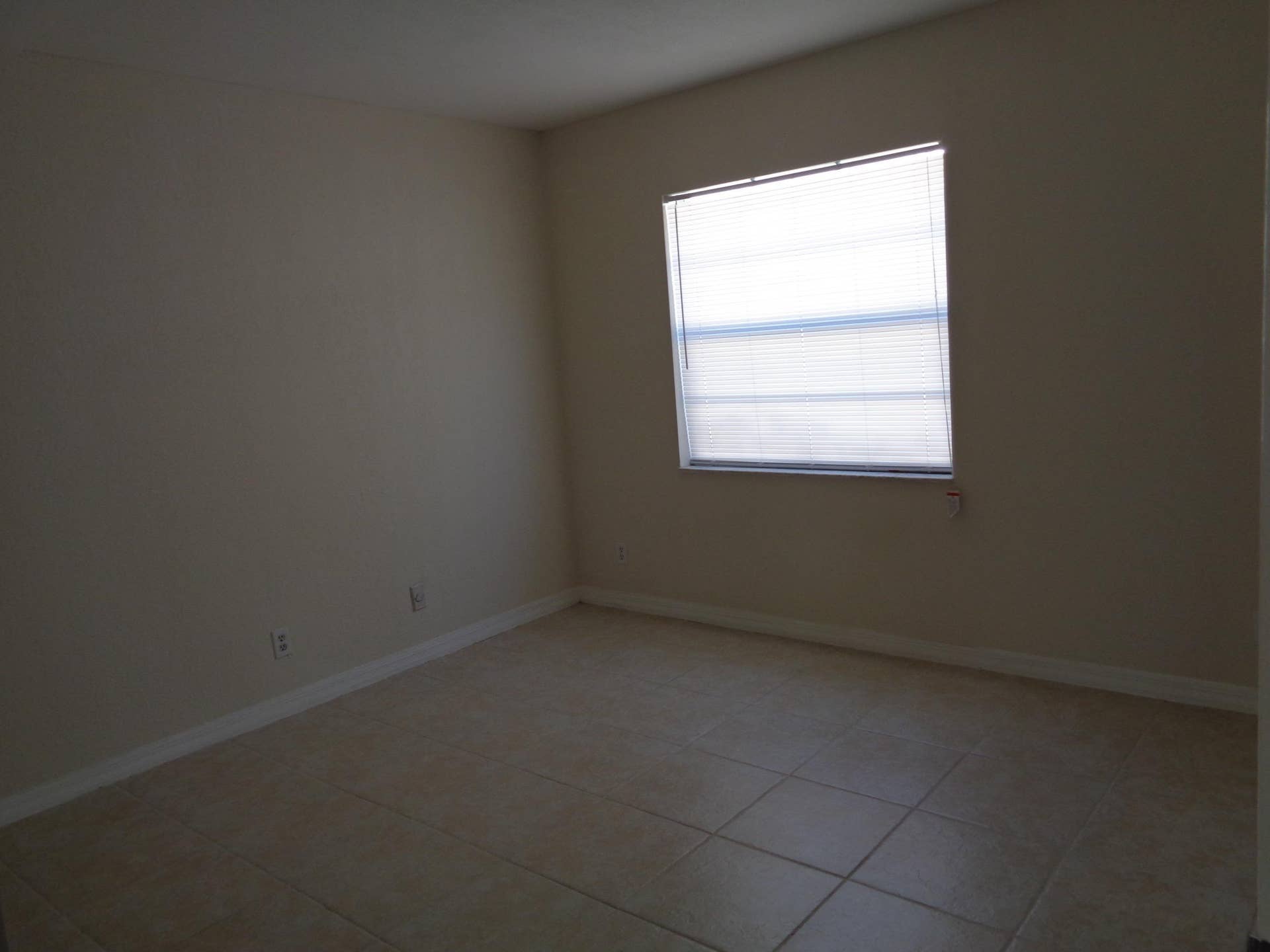 312 SOUTHWIND Drive, #104, North Palm Beach, FL 33408 12