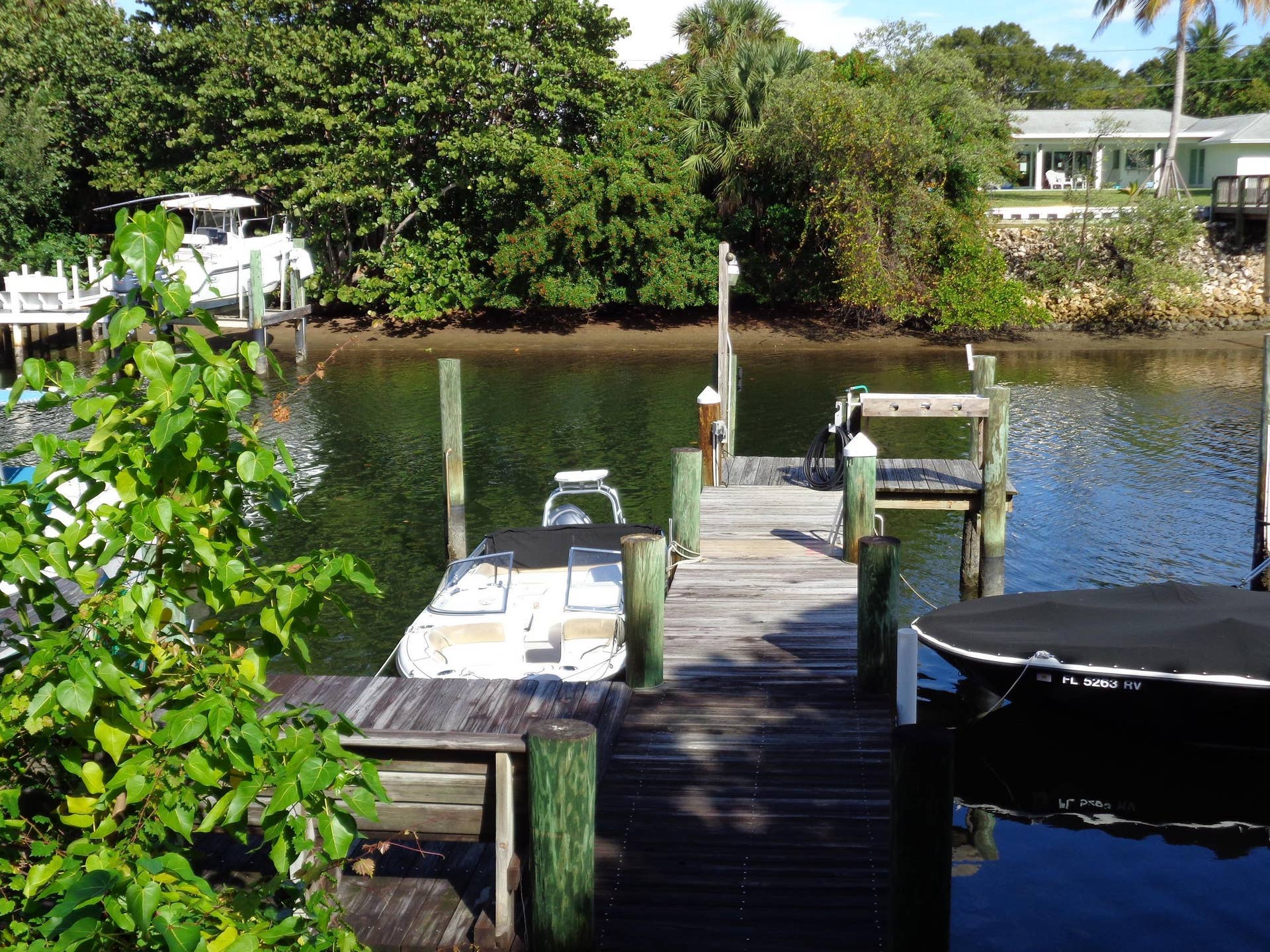 312 SOUTHWIND Drive, #104, North Palm Beach, FL 33408 24
