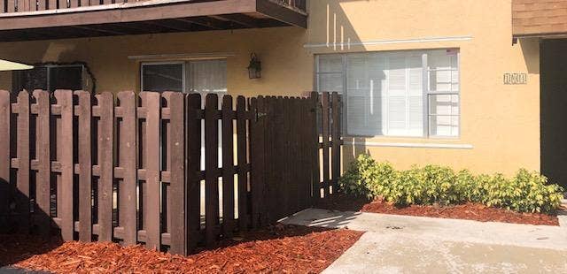 312 SOUTHWIND Drive, #104, North Palm Beach, FL 33408 18