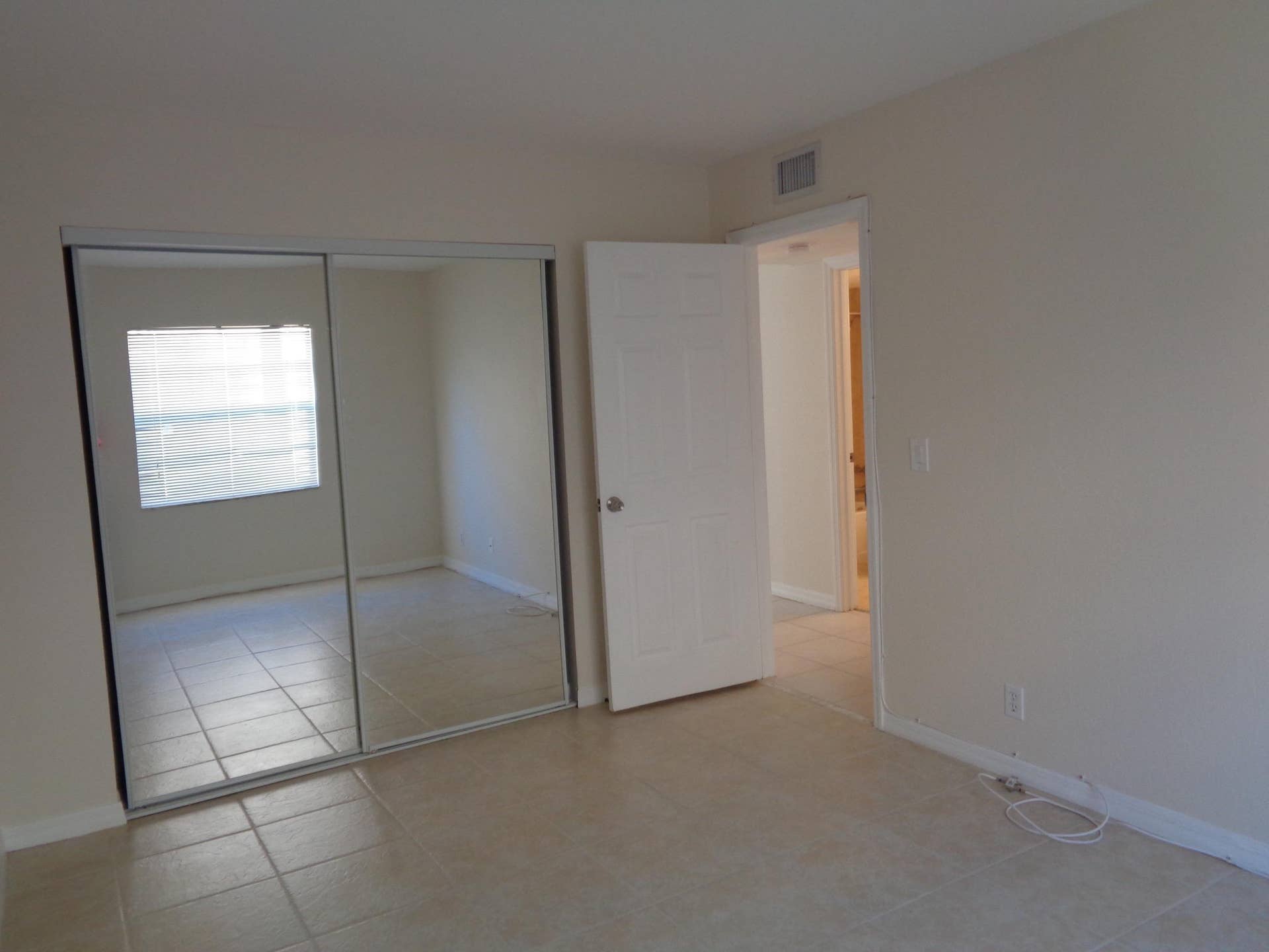 312 SOUTHWIND Drive, #104, North Palm Beach, FL 33408 15
