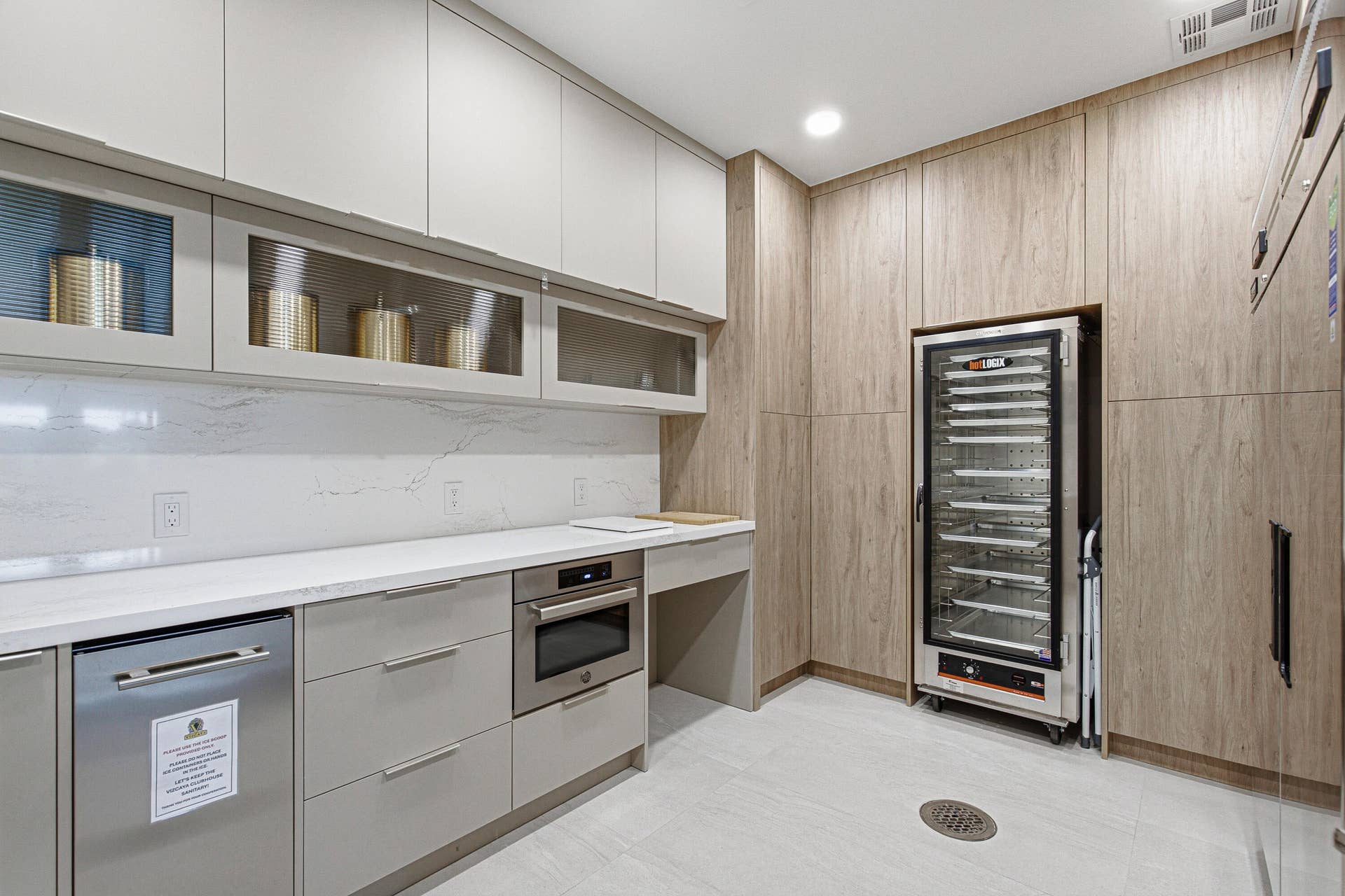 7272 Demedici Circle, Delray Beach, FL 33446 Clubhouse-Kitchen