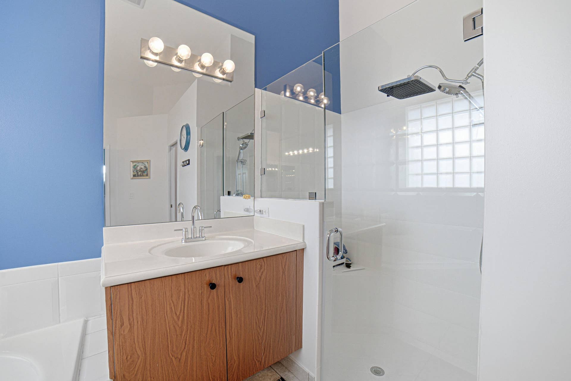 7272 Demedici Circle, Delray Beach, FL 33446 Bedroom1-Bathroom-C
