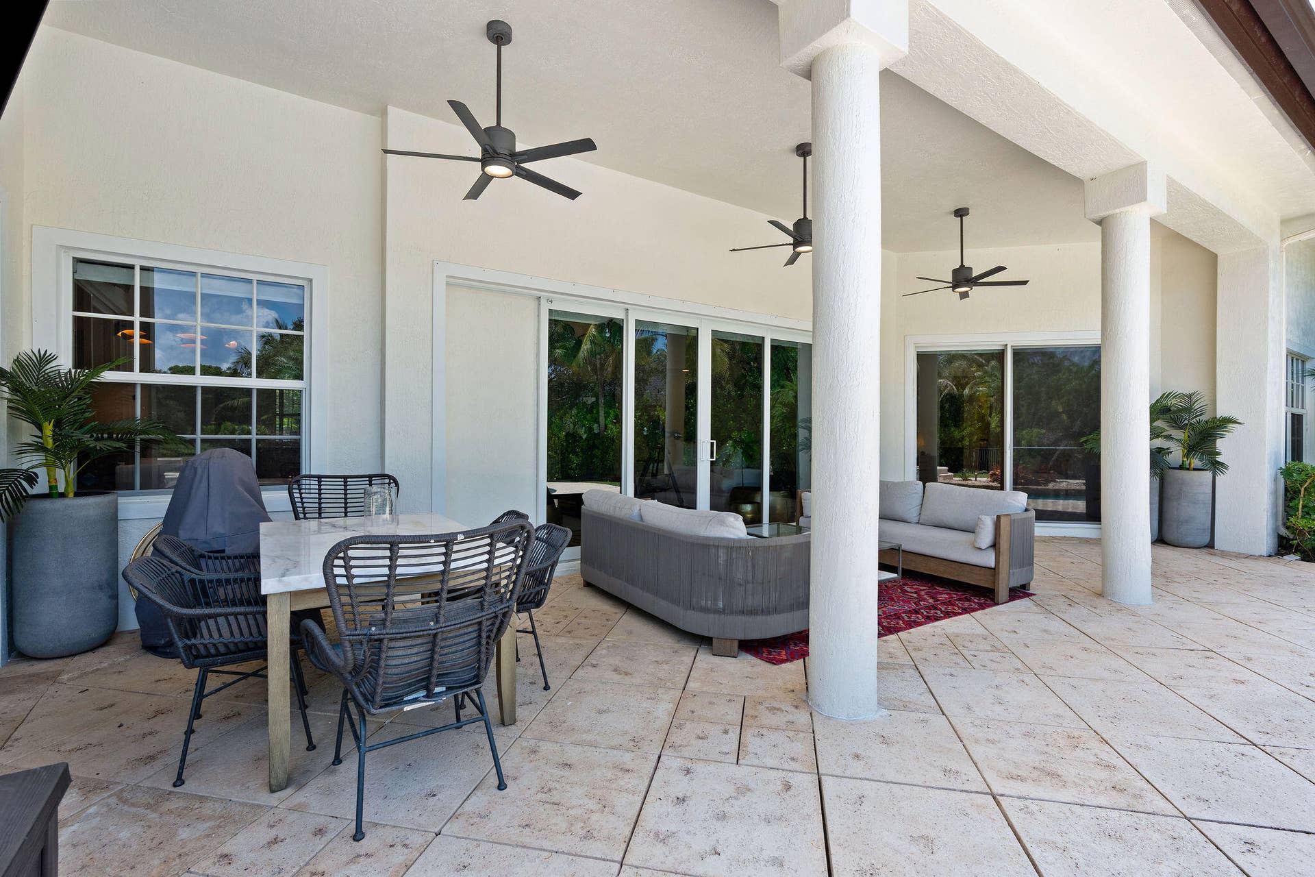 4051 E Ridgeview Drive, Davie, FL 33330 PATIO