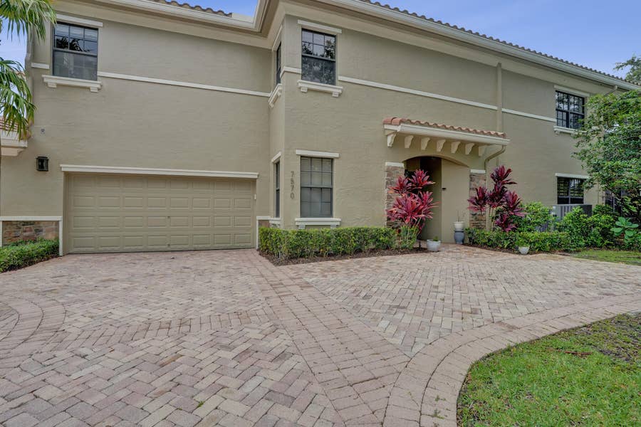 Property photo for 7570 Old Thyme Court, #9C, Parkland, FL