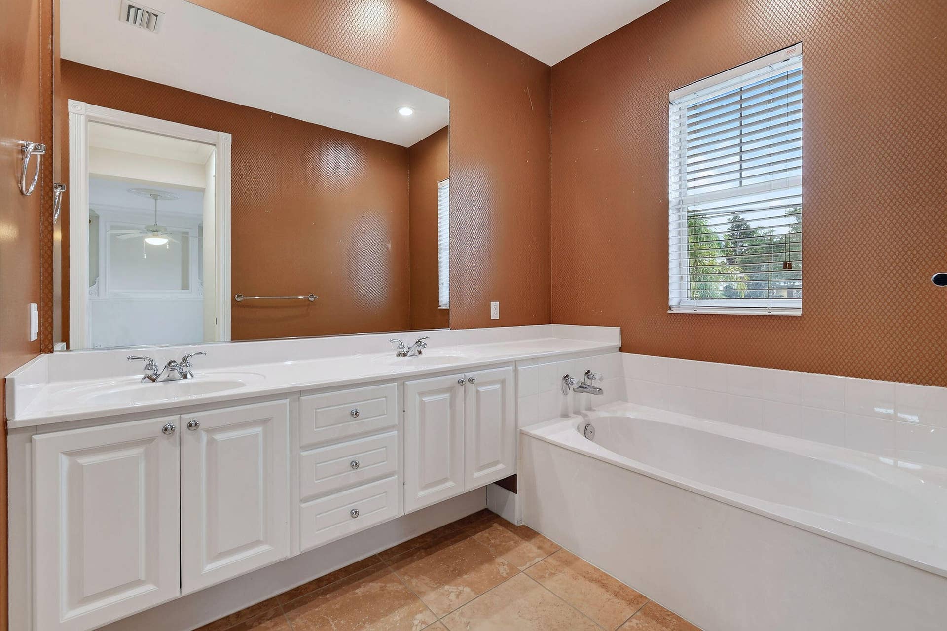 303 Caravelle Drive, Jupiter, FL 33458 303CaravelleDr(44)