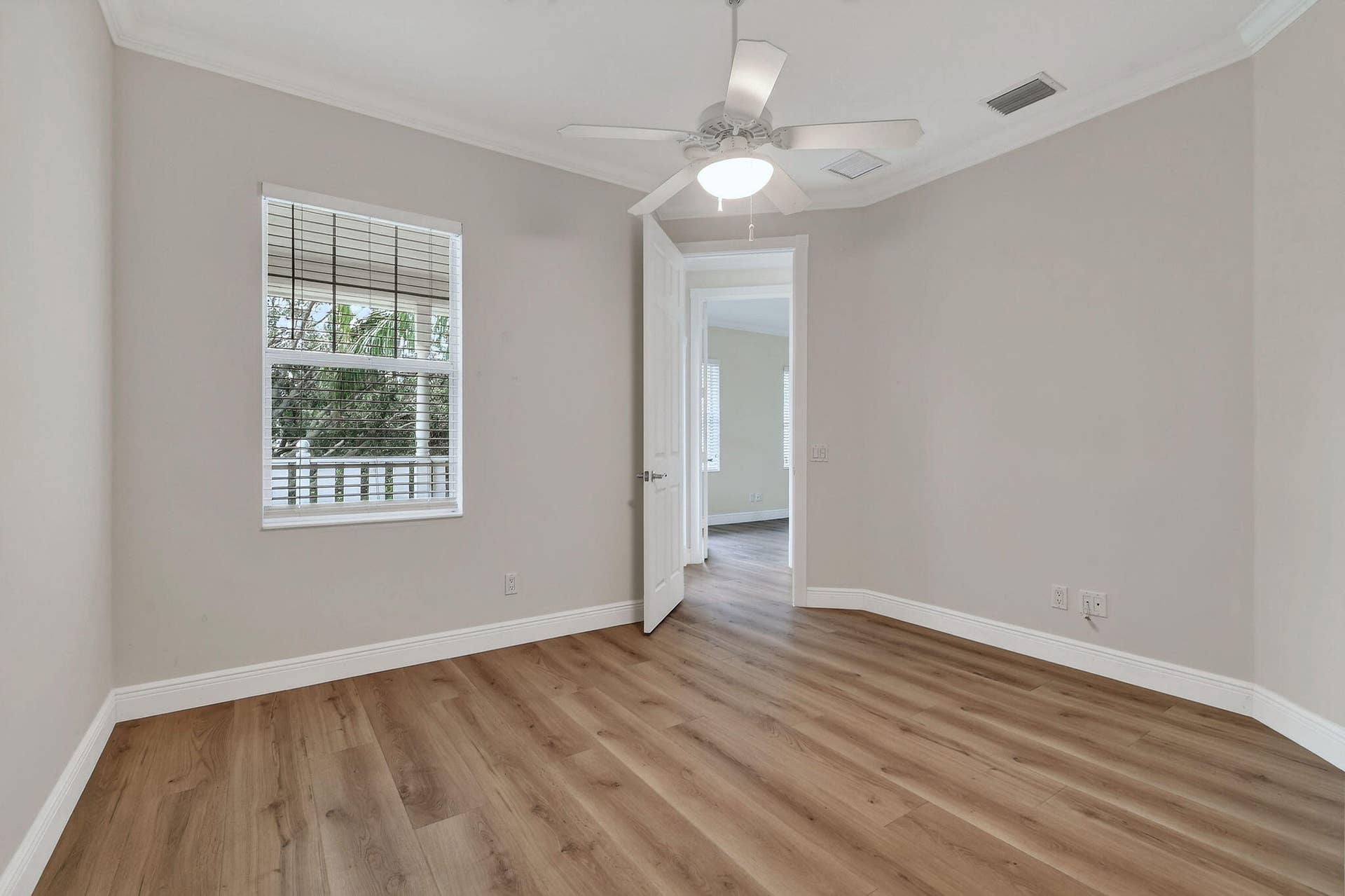 303 Caravelle Drive, Jupiter, FL 33458 303CaravelleDr(50)