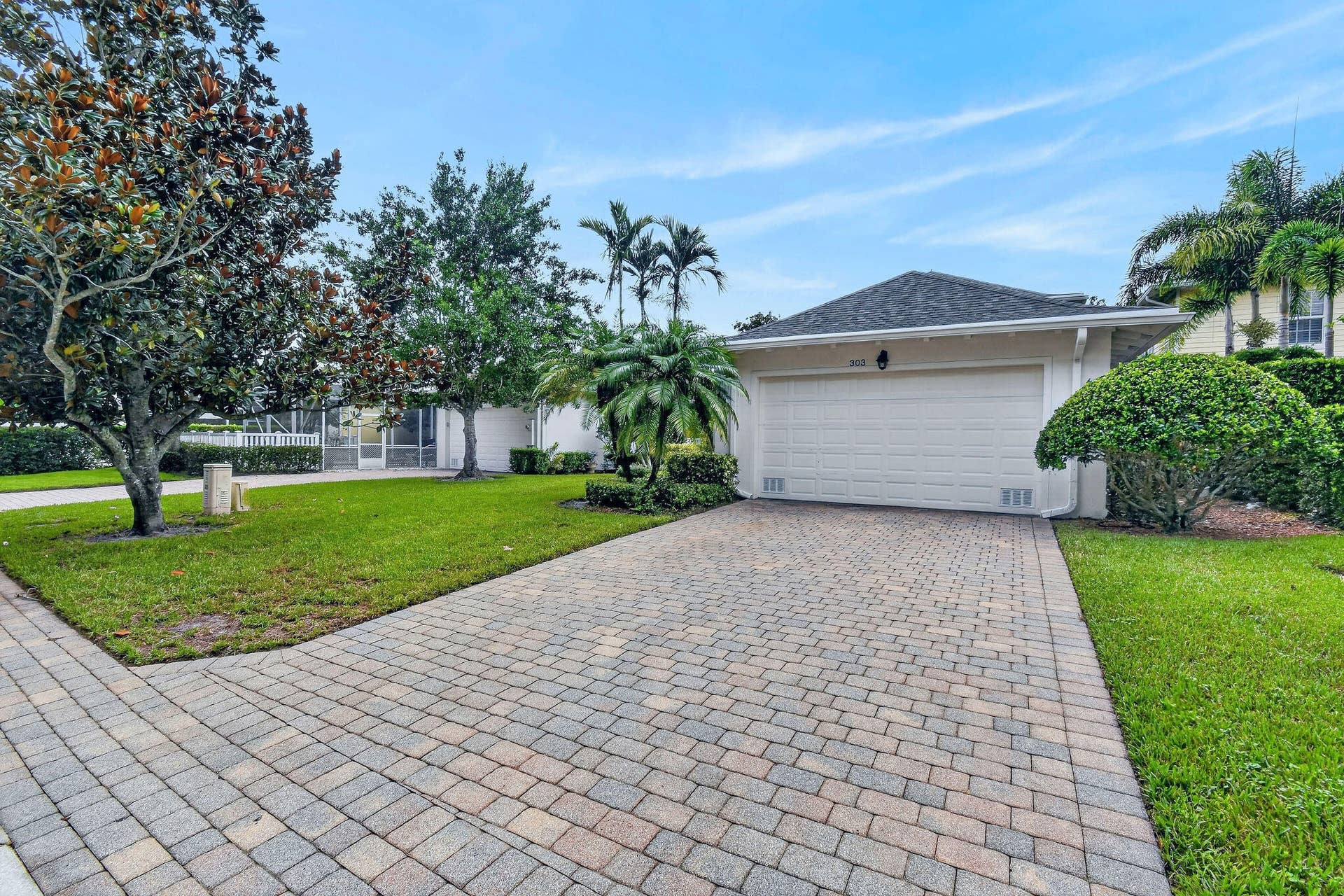 303 Caravelle Drive, Jupiter, FL 33458 303CaravelleDr(73)