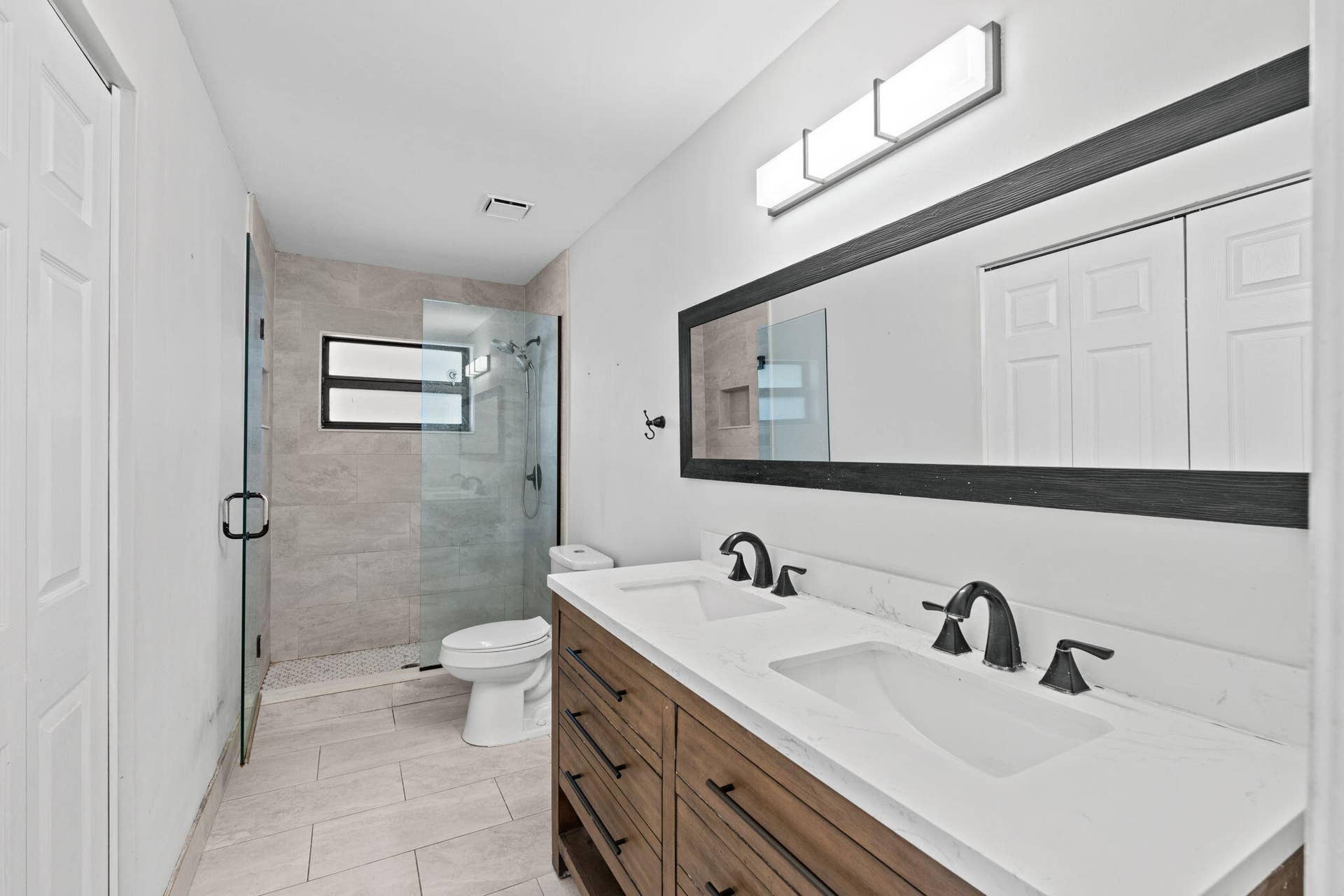 8560 NW 2nd Street, Coral Springs, FL 33071 38-web-or-mls-A7404197