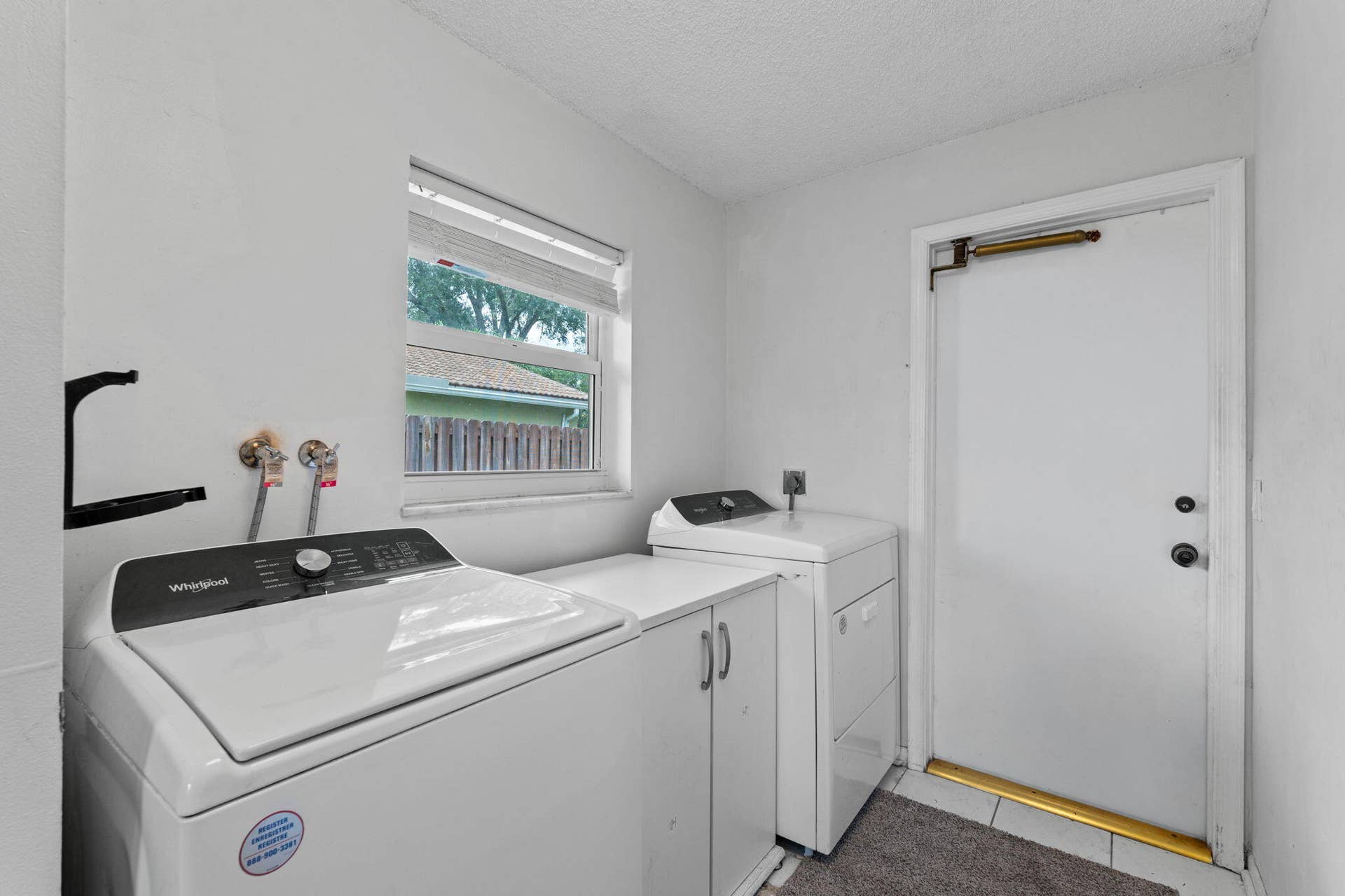 8560 NW 2nd Street, Coral Springs, FL 33071 39-web-or-mls-A7404088