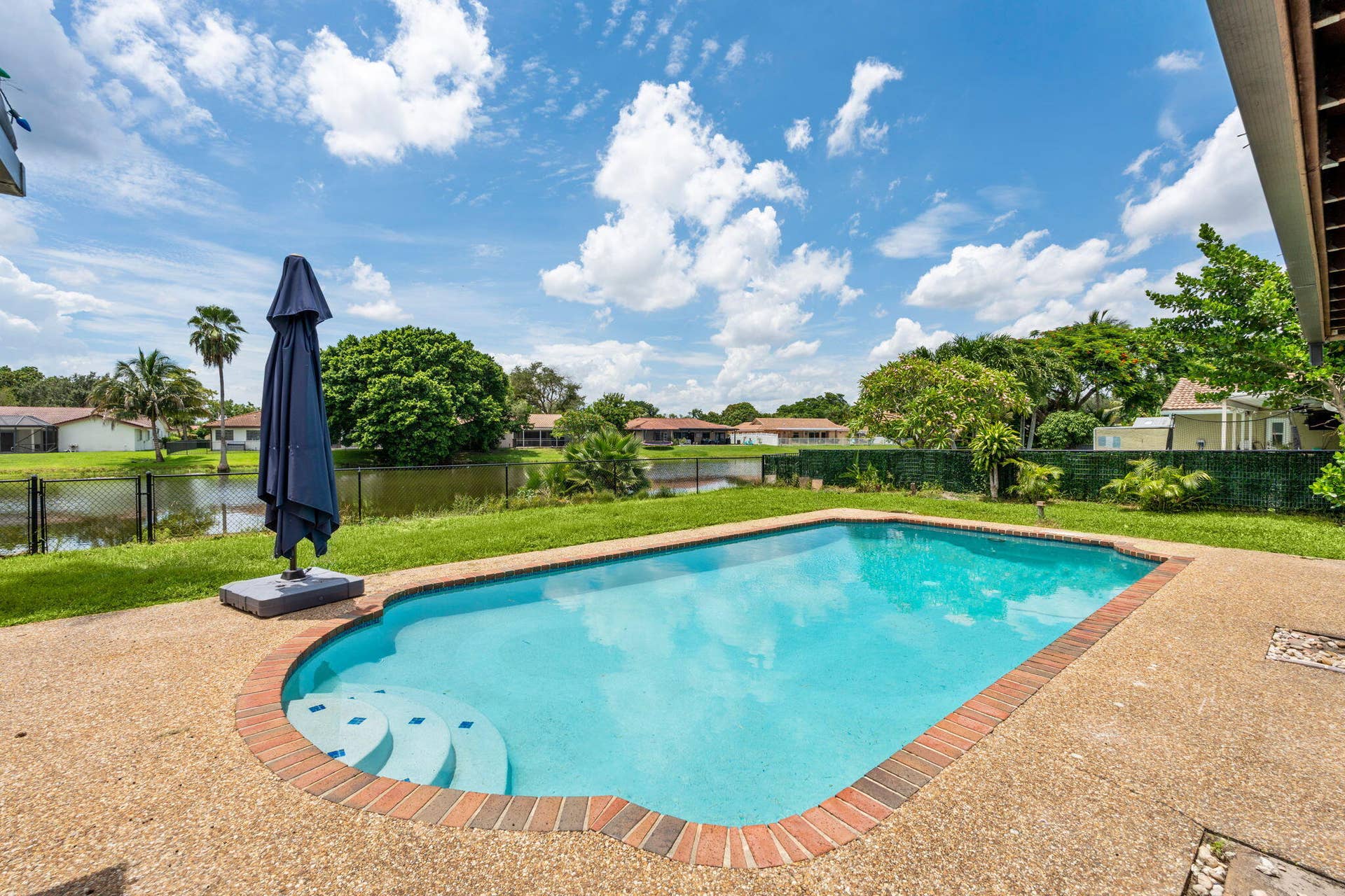 8560 NW 2nd Street, Coral Springs, FL 33071 43-web-or-mls-A7404172