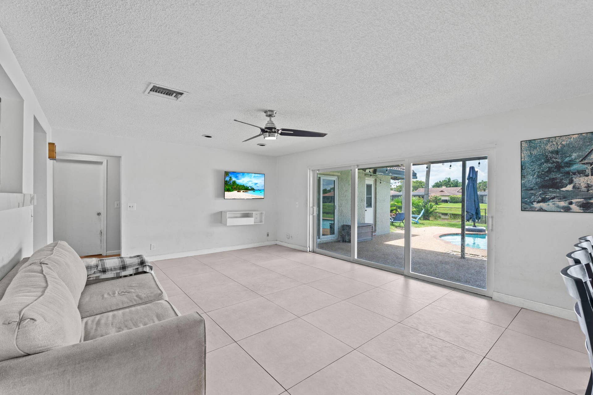 8560 NW 2nd Street, Coral Springs, FL 33071 26-web-or-mls-A7404118
