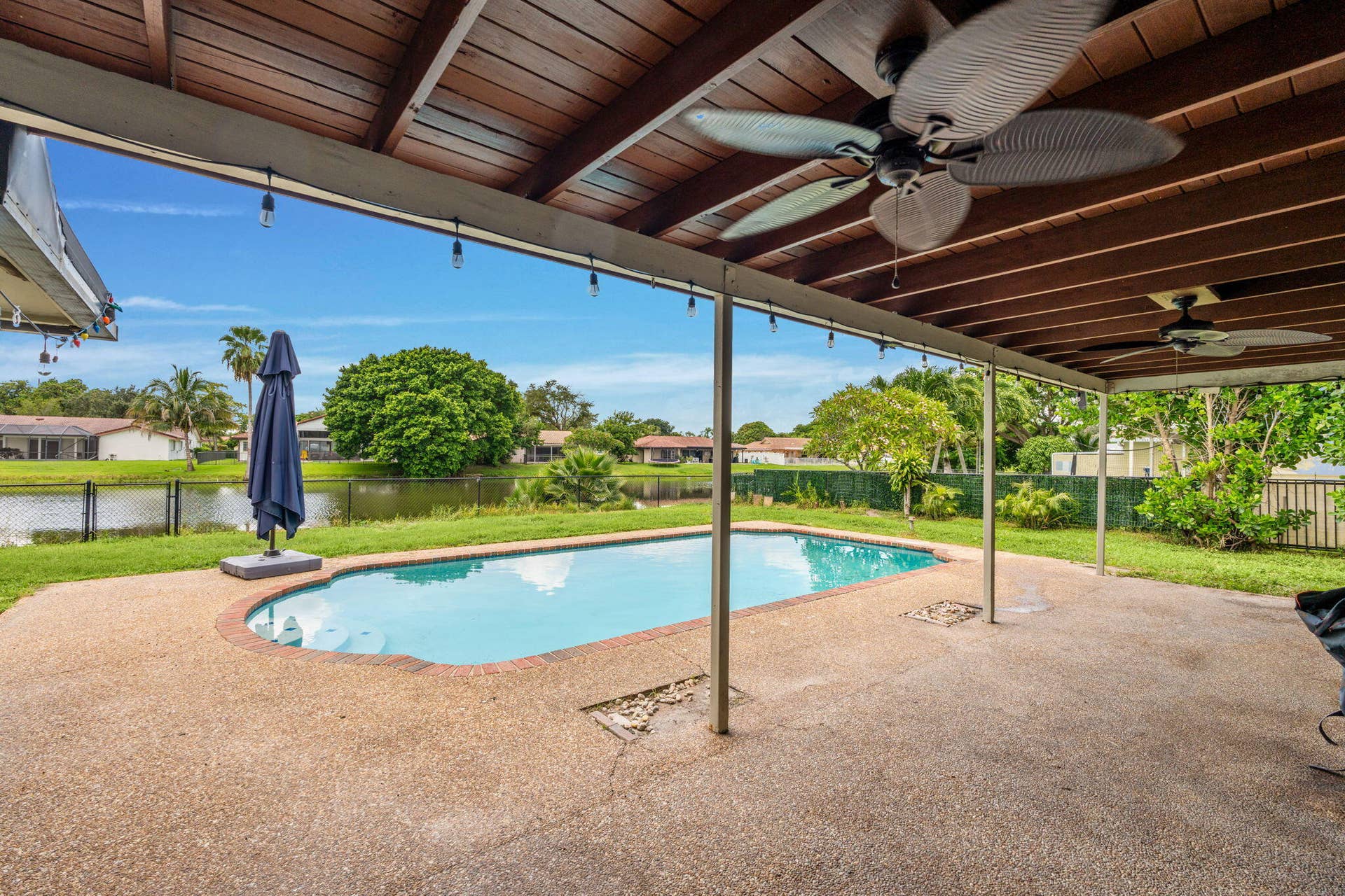8560 NW 2nd Street, Coral Springs, FL 33071 42-web-or-mls-A7404206
