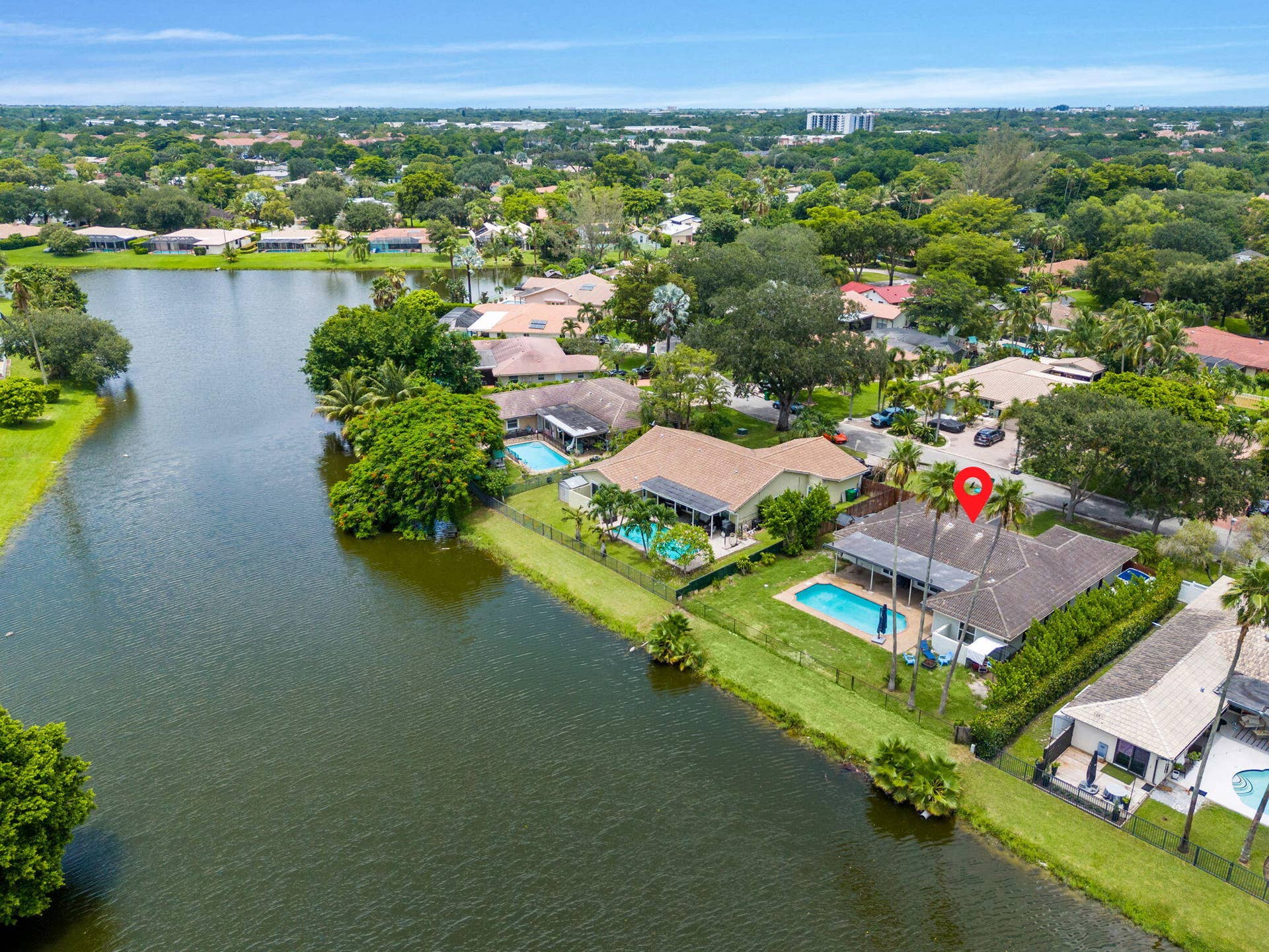 8560 NW 2nd Street, Coral Springs, FL 33071 64-web-or-mls-DJI_20260804133522_0071_D-