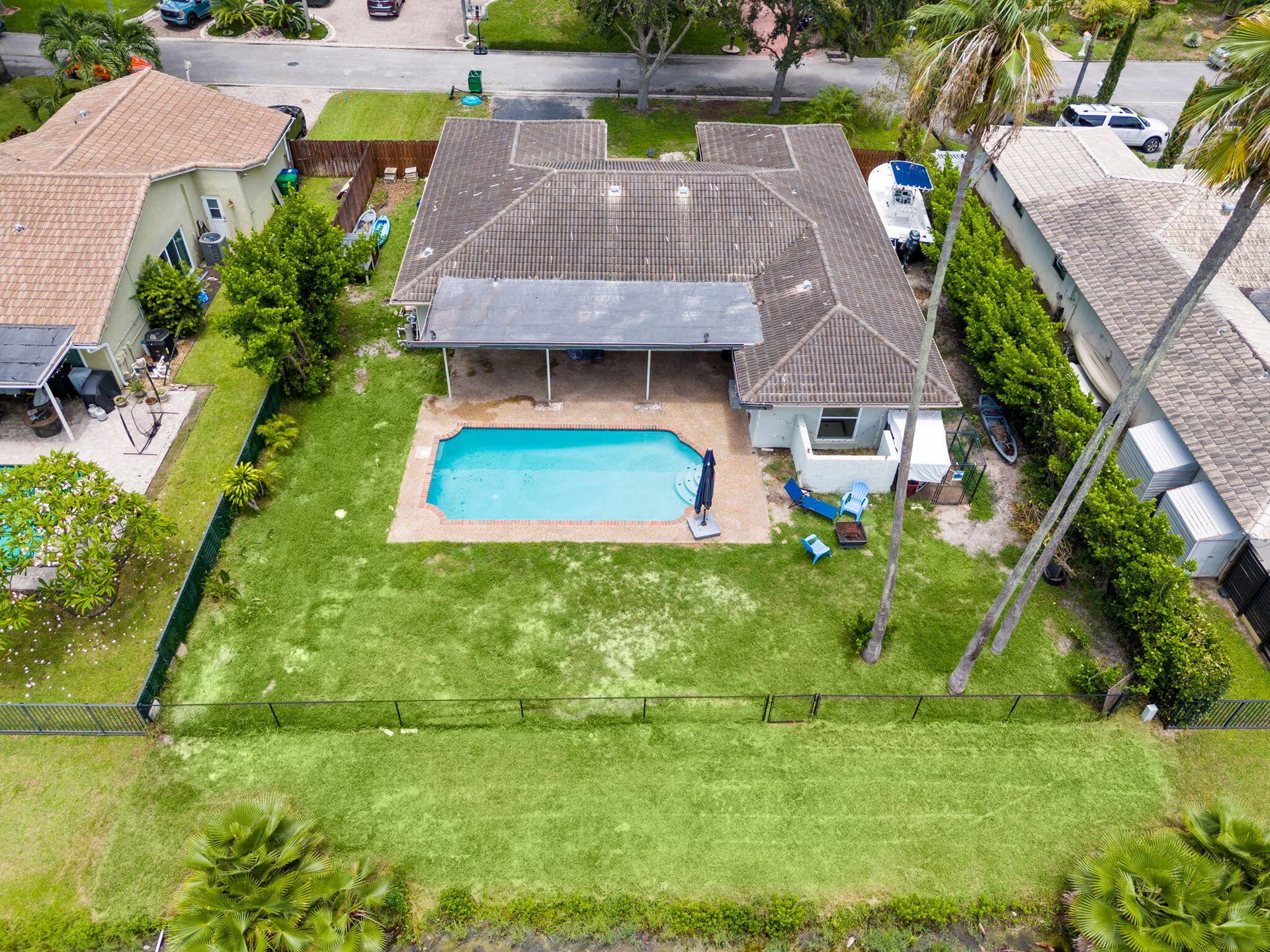 8560 NW 2nd Street, Coral Springs, FL 33071 51-web-or-mls-DJI_20260804133558_0073_D